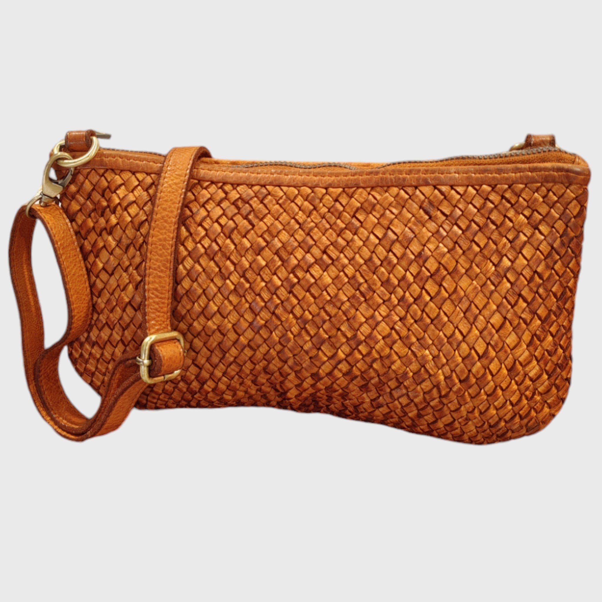 Pelletteria Pelle Nuda Milano, Artigianato italiano, vera pelle, borsa donna, tracolla intrecciata marrone
