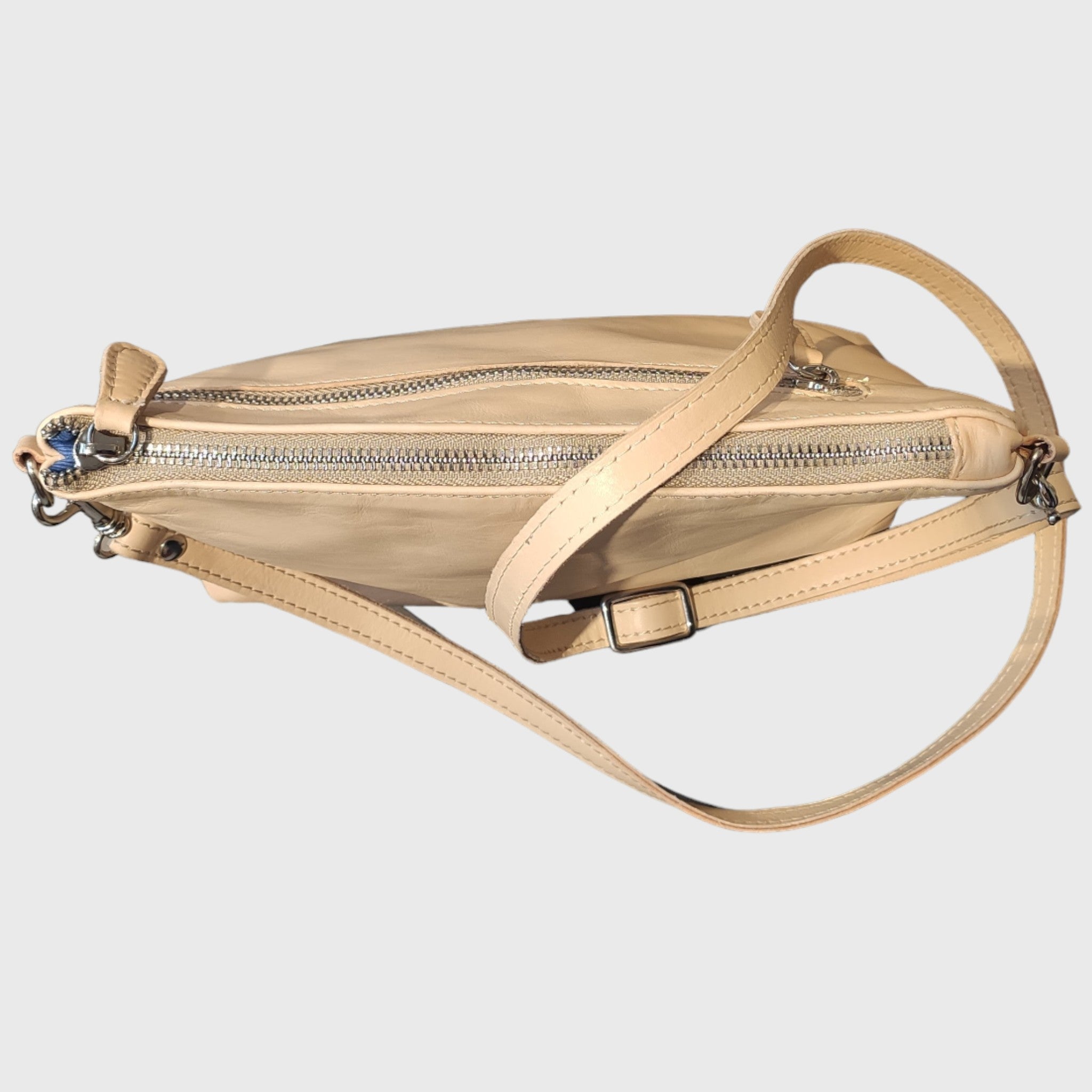 Pelletteria Pelle Nuda Milano, Artigianato italiano, vera pelle, borsa donna, Martina beige