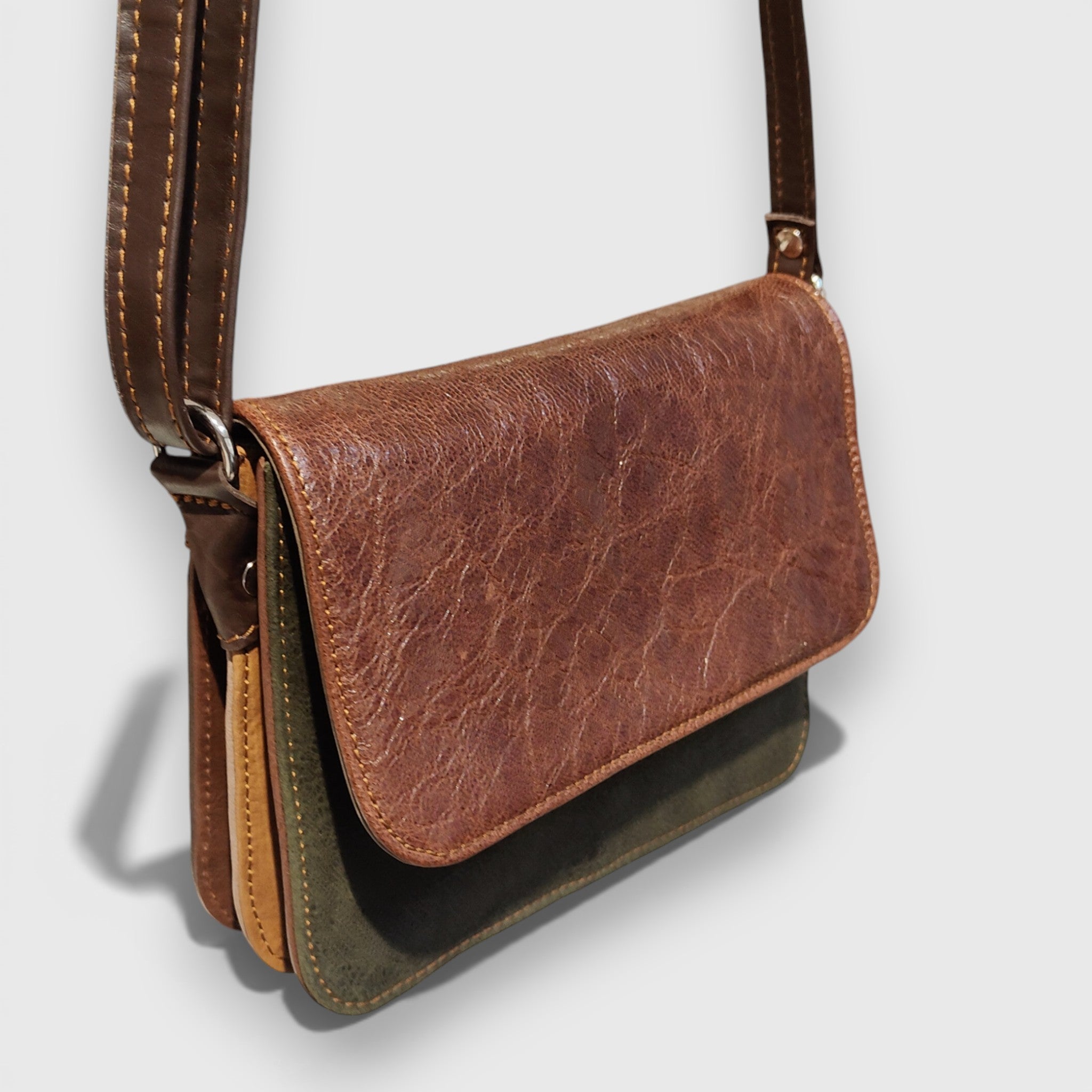 Pelle Nuda Milano, Artigianato Italiano, Vera pelle, Negozio Borse Donna, Tre soffietti marrone patchwork