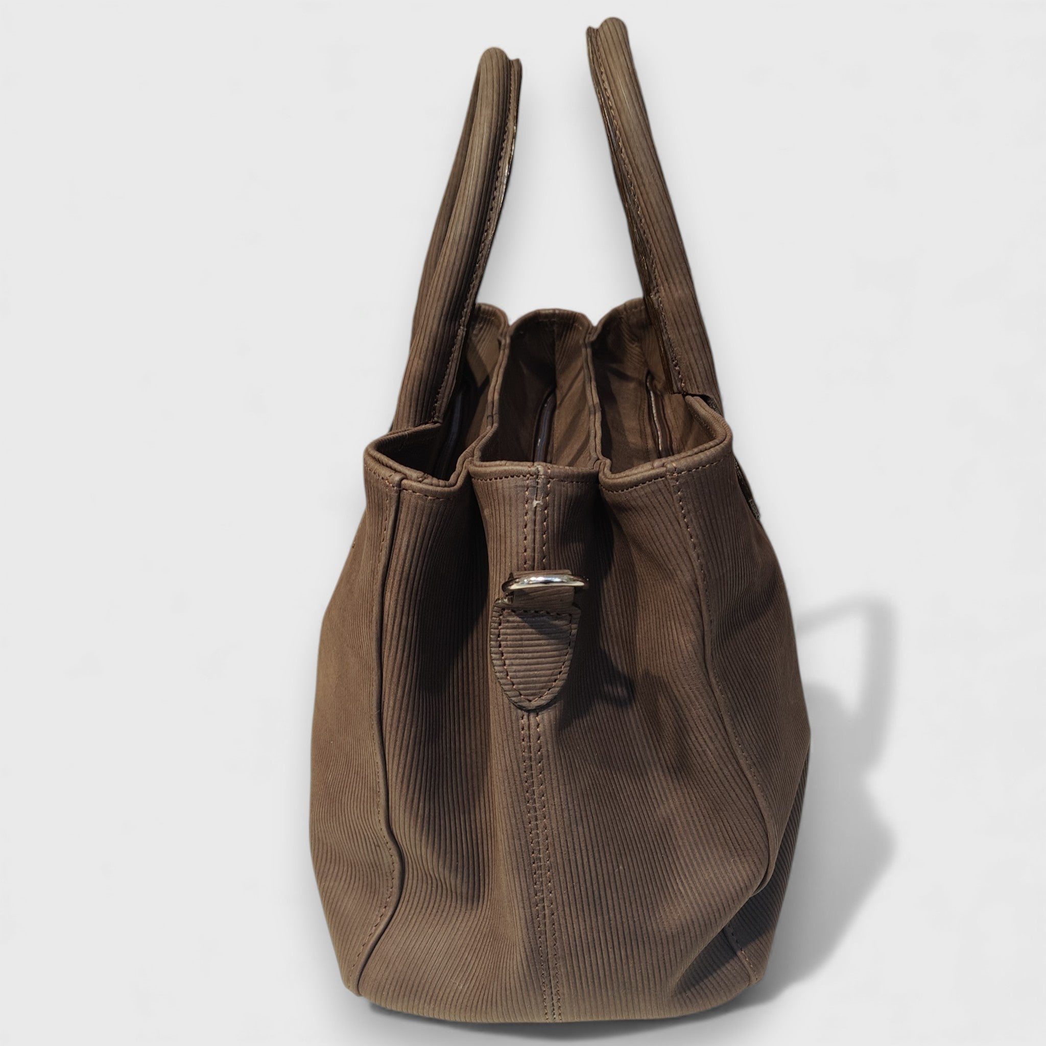 Pelletteria Pelle Nuda Milano, Artigianato Italiano, Vera pelle, Negozio borse donna, Tre zip marrone nabuk