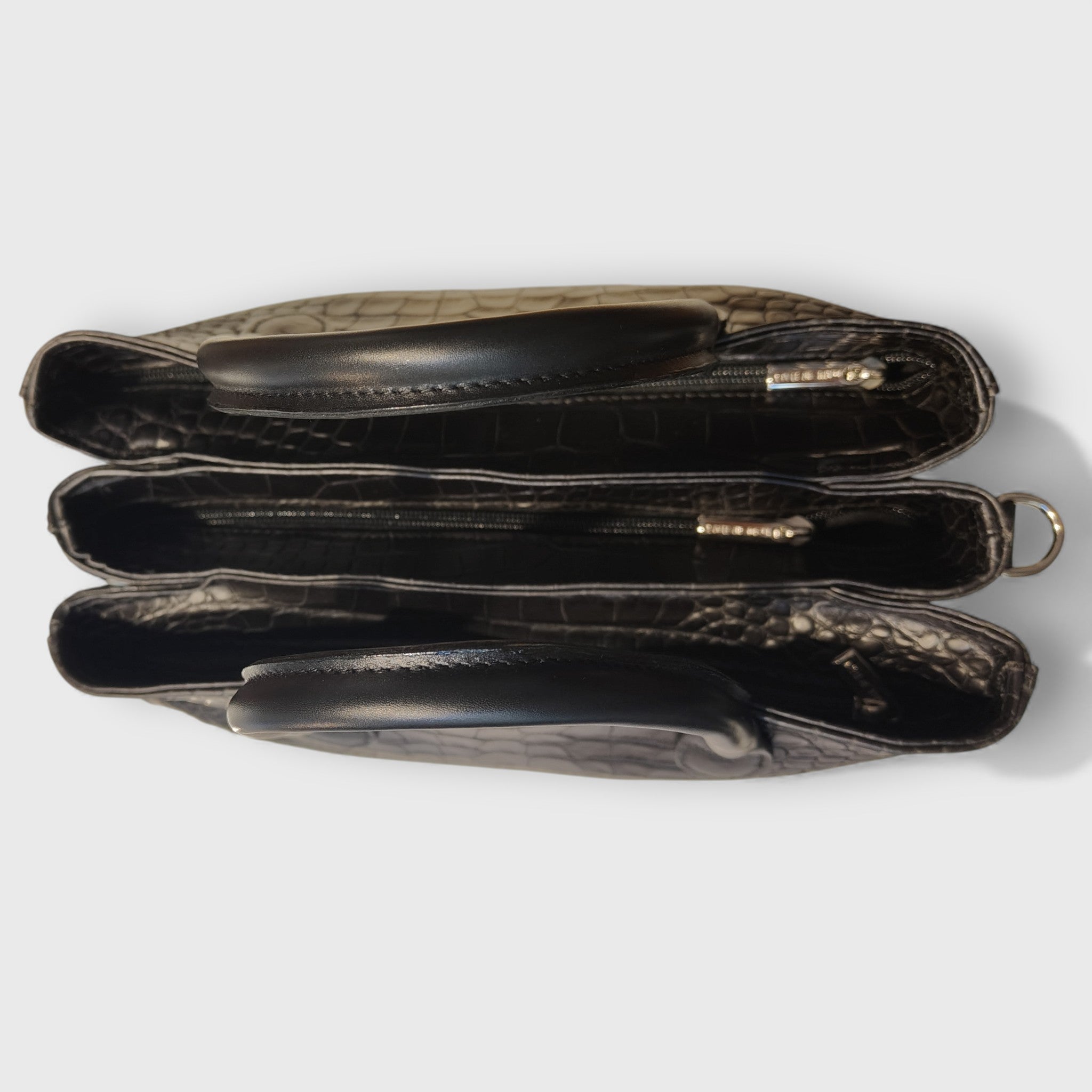 Pelletteria Pelle Nuda Milano, Artigianato Italiano, Vera pelle, Negozio borse donna, Tre zip nero cocco