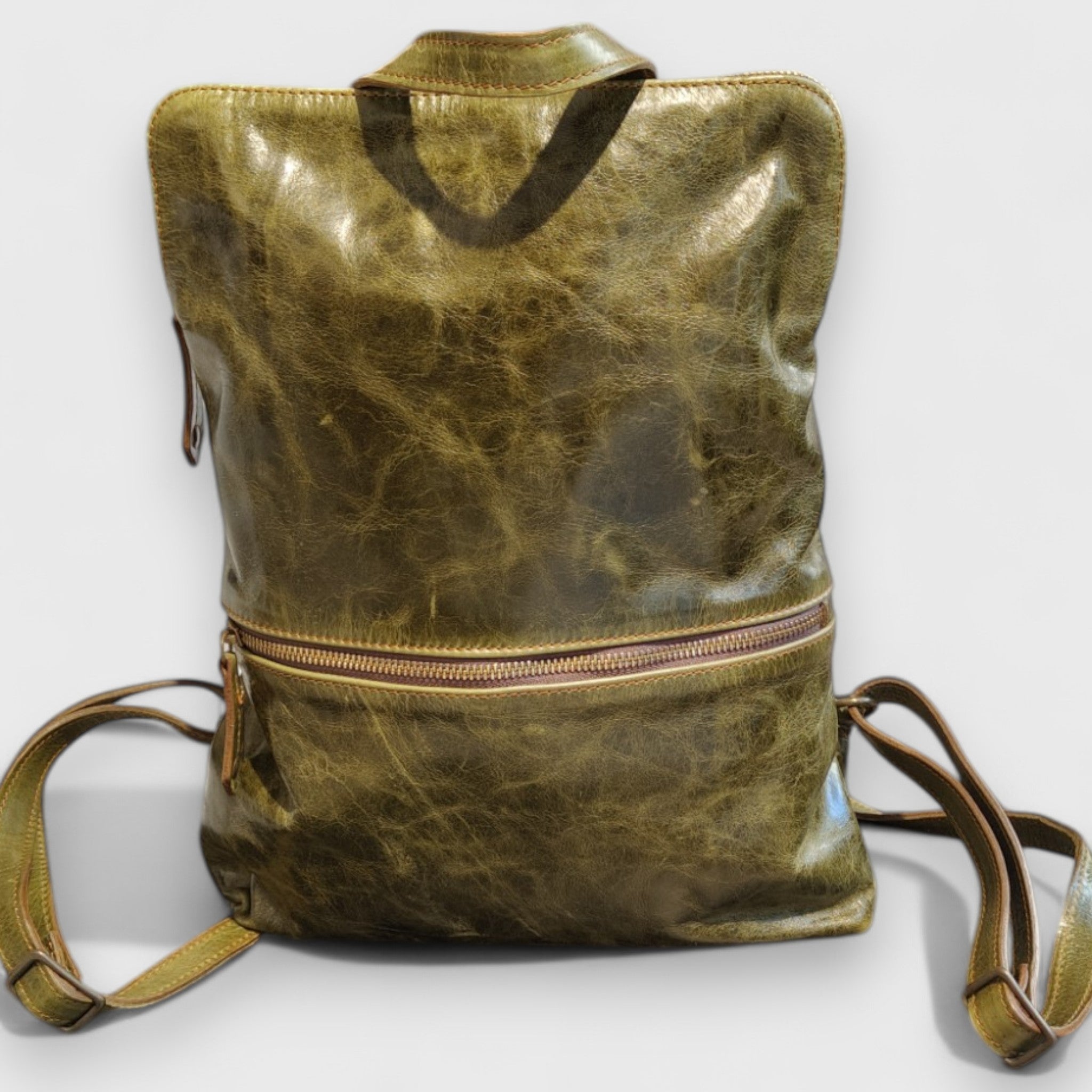 Zaino Genova verde, vera pelle, zaino uomo, zaino donna, Pelletteria Pelle Nuda Milano, artigianato italiano