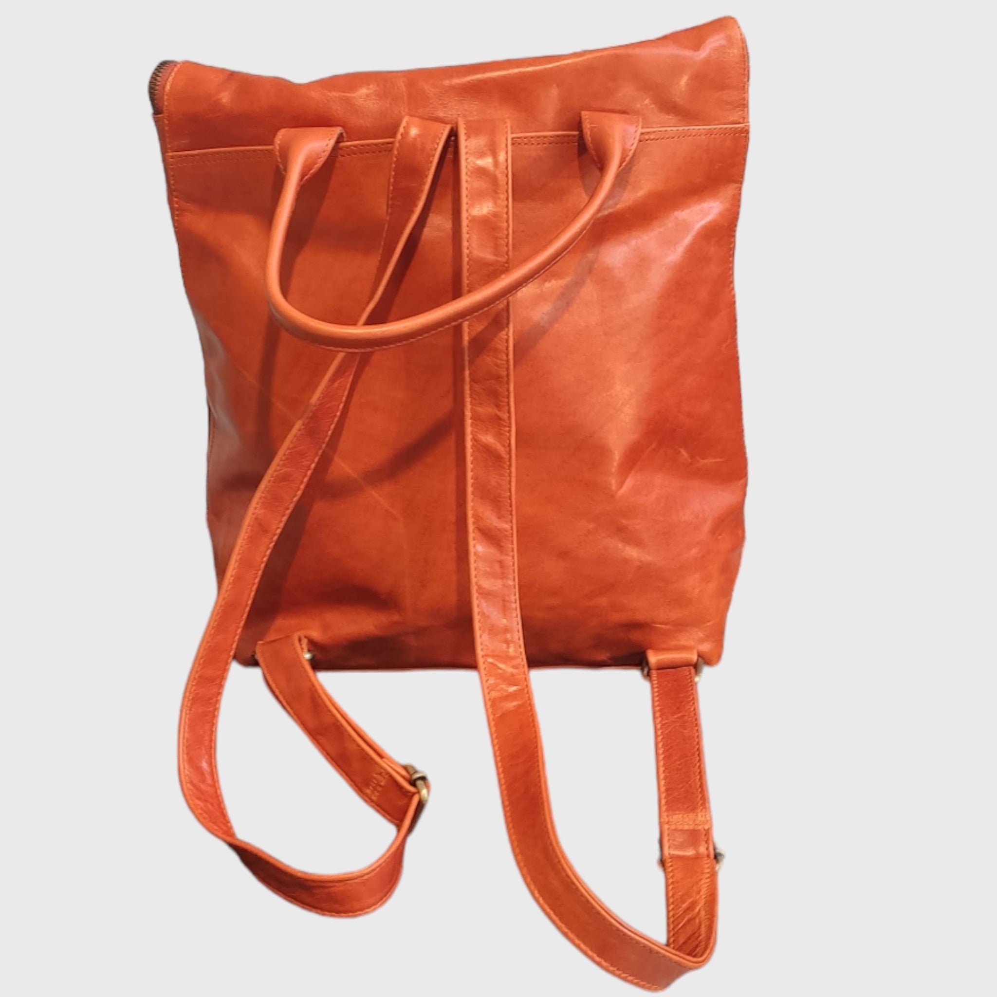 Pelletteria Pelle Nuda Milano, Vera pelle, zaino donna uomo, artigianato italiano