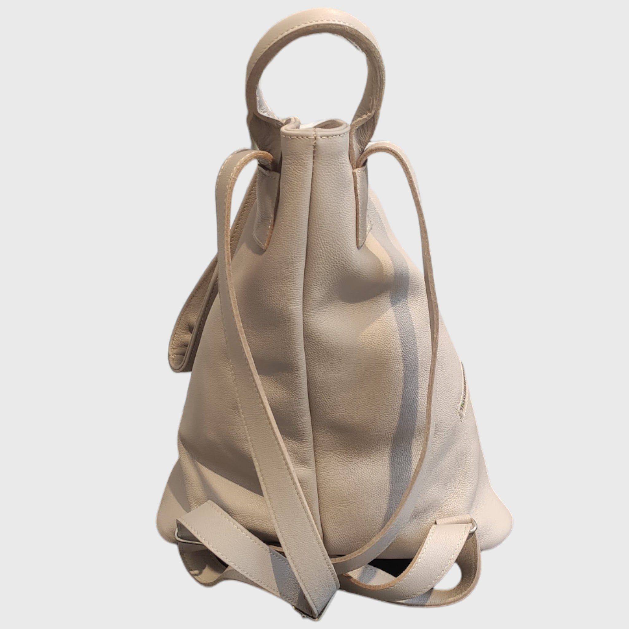 Zaino Cono, Borsa zaino, Pelletteria Pelle Nuda Milano, Artigianato italiano, vera pelle