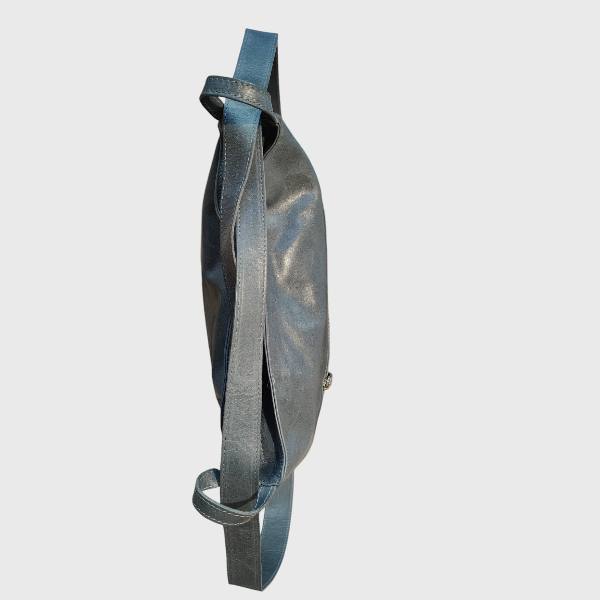 ROMA BACKPACK in light blue leather