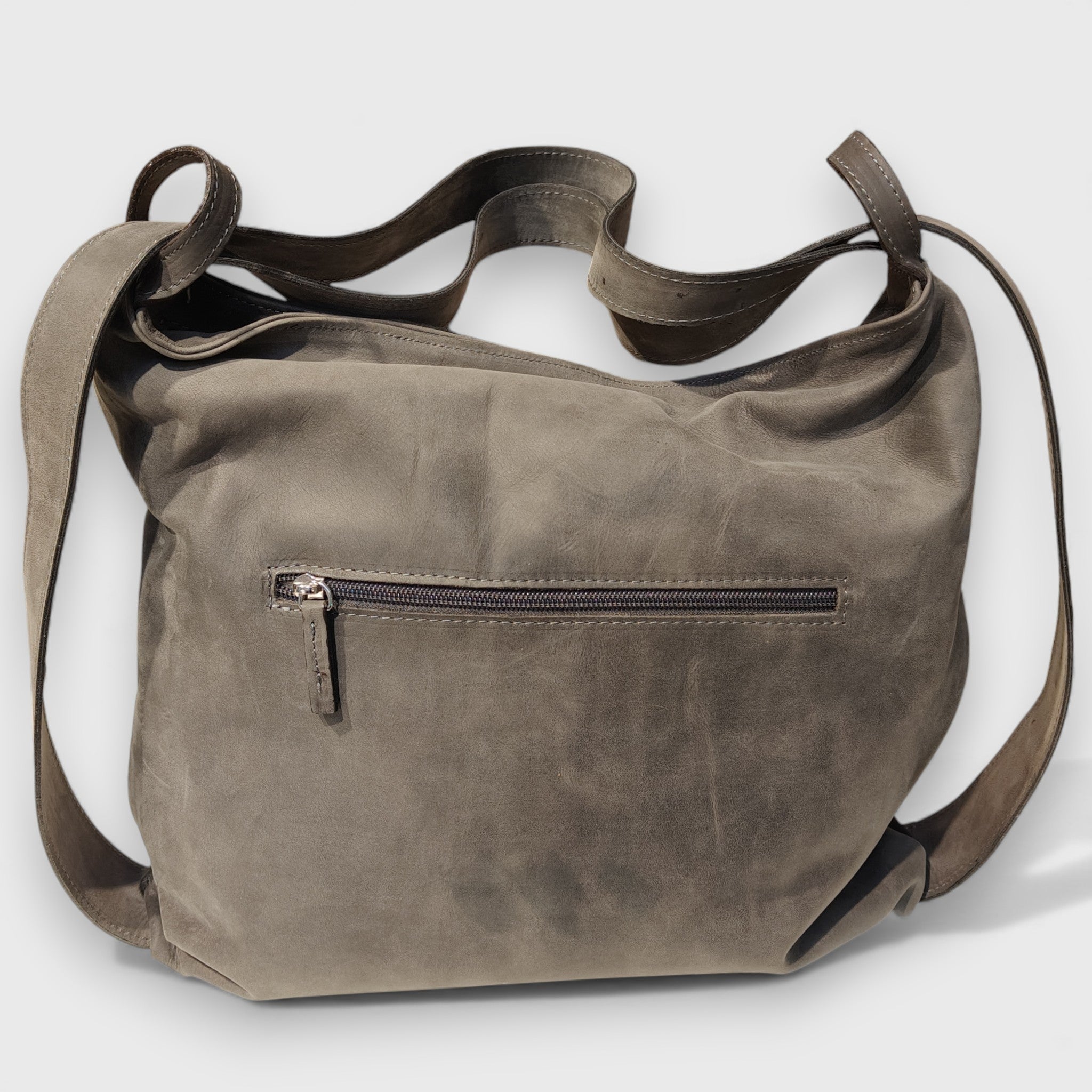 Pelletteria Pelle Nuda Milano, Artigianato italiano, Vera pelle, Negozio borse donna, Zaino roma cavallino grigio