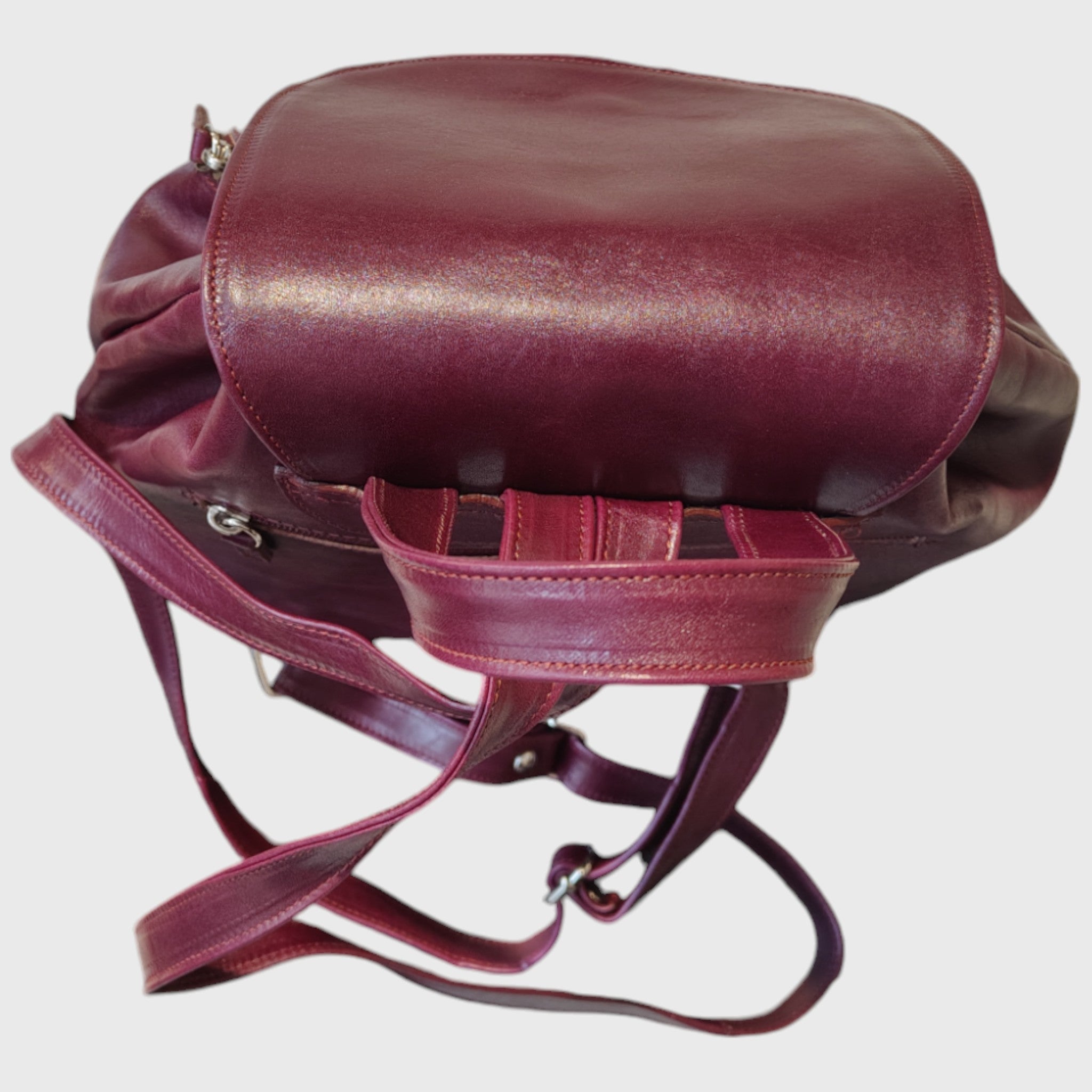 Pelletteria Pelle Nuda Milano, artigianato italiano, Vera pelle, zaino Tappo bordeaux