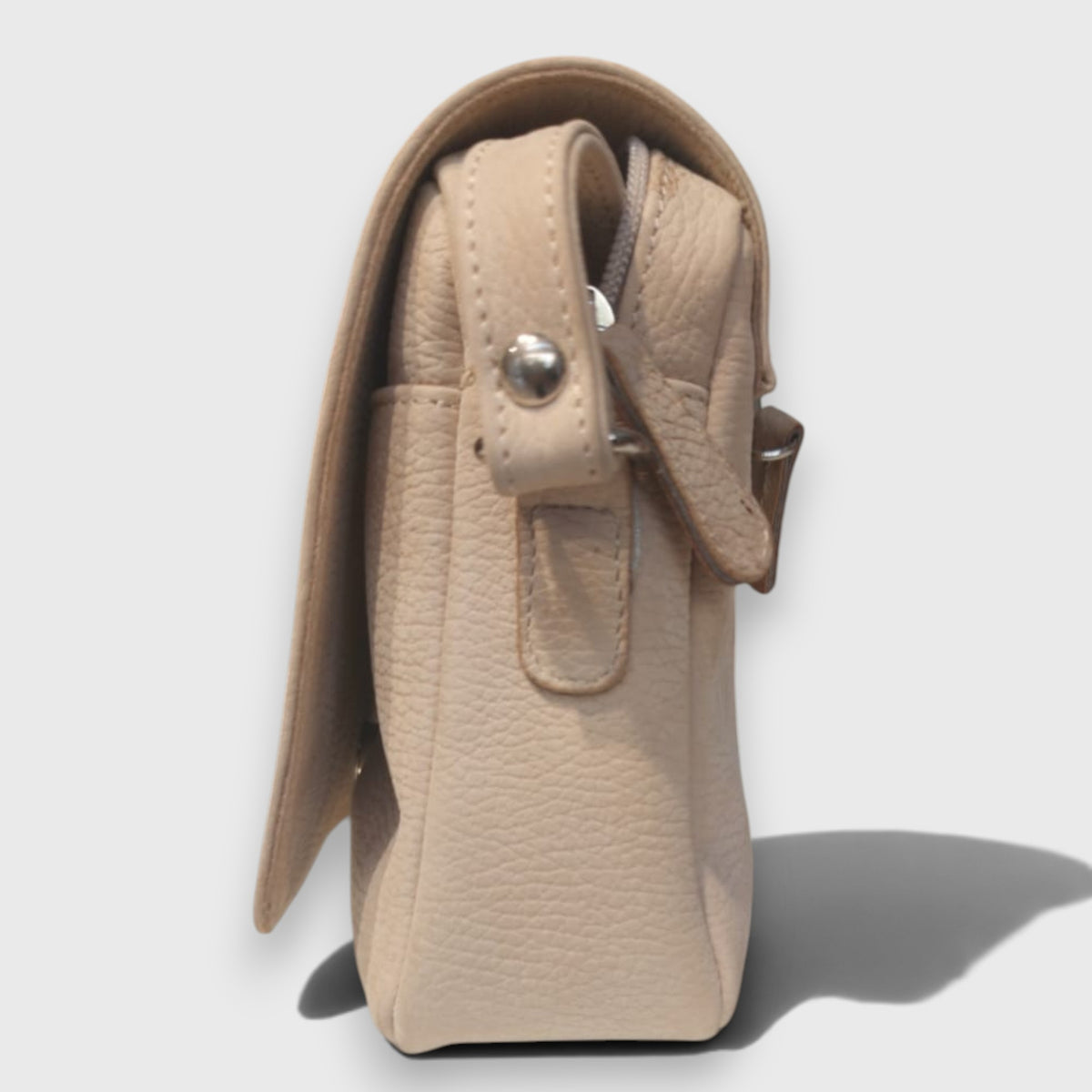 Pelletteria Pelle Nuda Milano, vera pelle italiana, Negozio borse donna, AIda nabuk beige