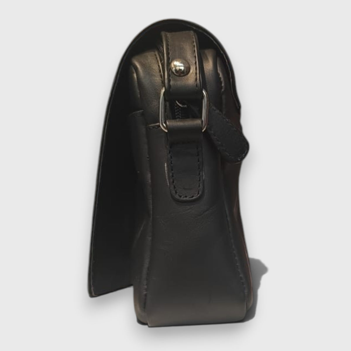Pelletteria Pelle Nuda Milano, Vera pelle Italiana, Negozio borse donna, Aida nero opaco