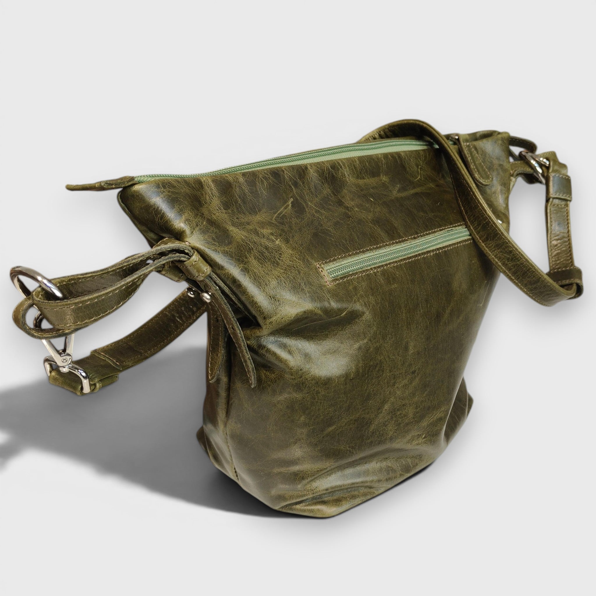 Pelletteria Pelle Nuda Milano, Vera pelle italiana, Negozio borse donna, Alessandra verde
