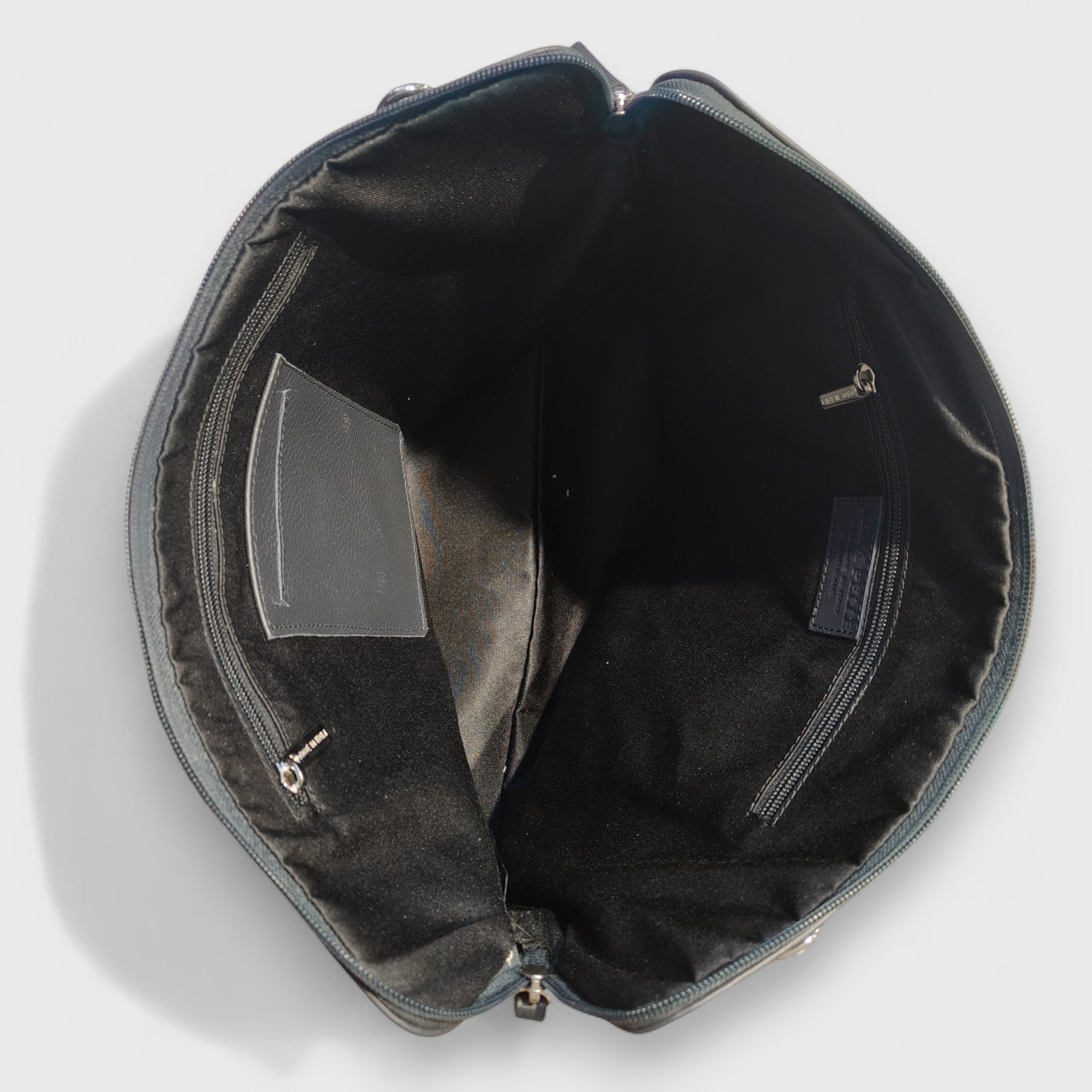 Pelletteria Pelle Nuda Milano, Artigianato Italiano, Vera pelle, Negozio borse donna uomo, Alessia nero