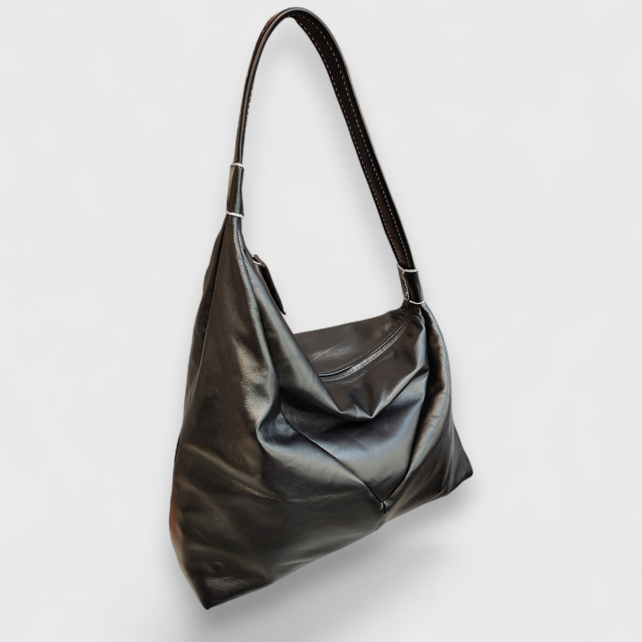 Pelletteria Pelle Nuda Milano, Vera pelle italiana, Negozio borse donna, Arisa piccola nero