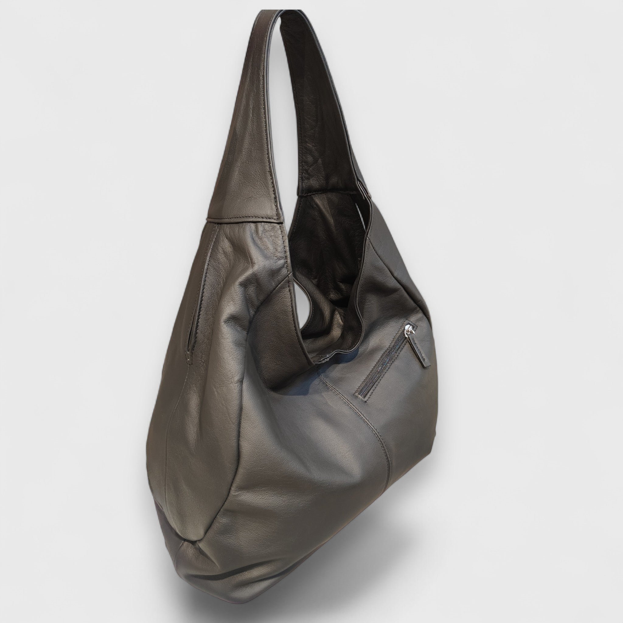 Pelletteria Pelle Nuda Milano, Artigianato Italiano, Vera pelle, Negozio borse donna, Barchetta nero