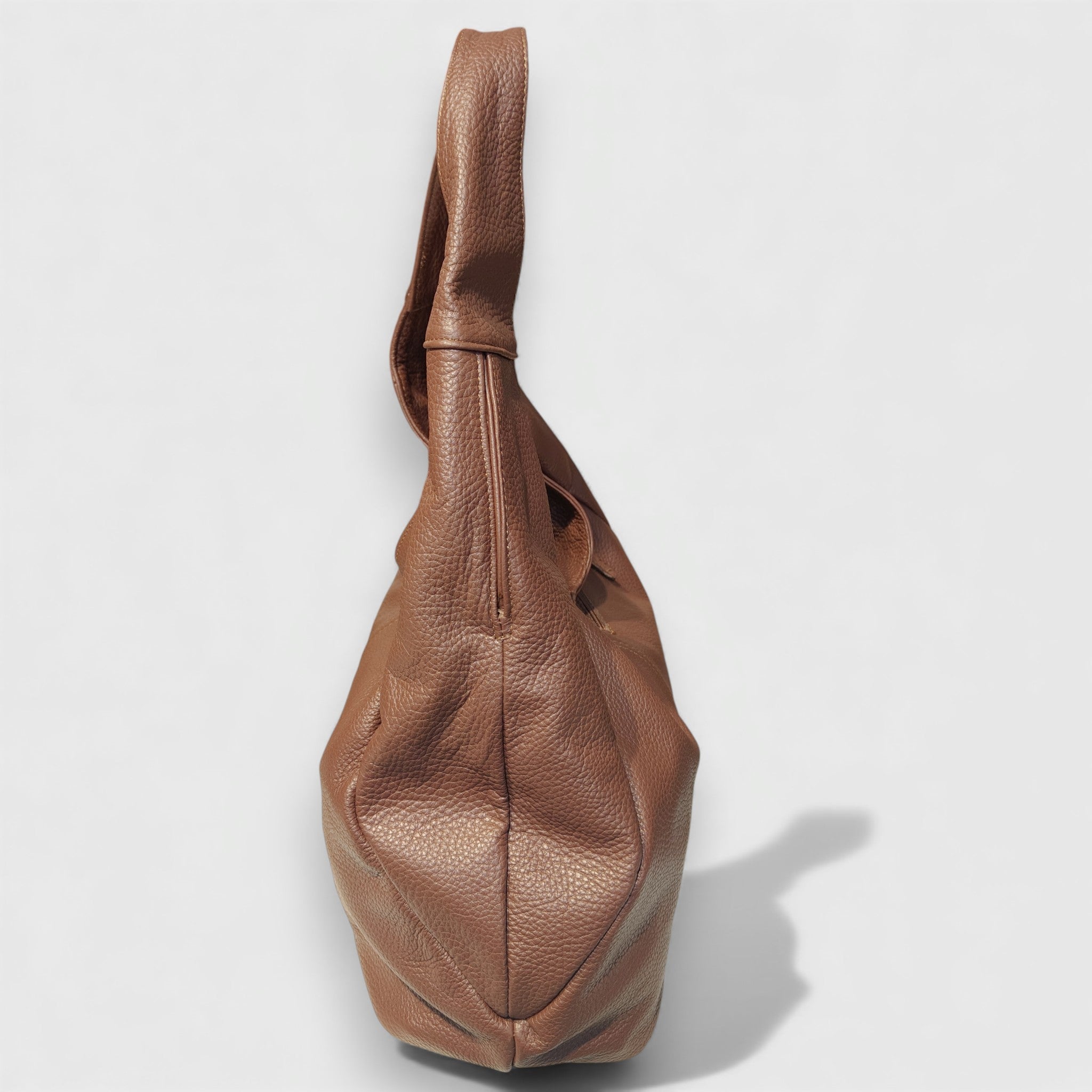 Pelletteria Pelle Nuda Milano, Artigianato Italiano, Vera pelle, Negozio borse donna, Barchetta marrone