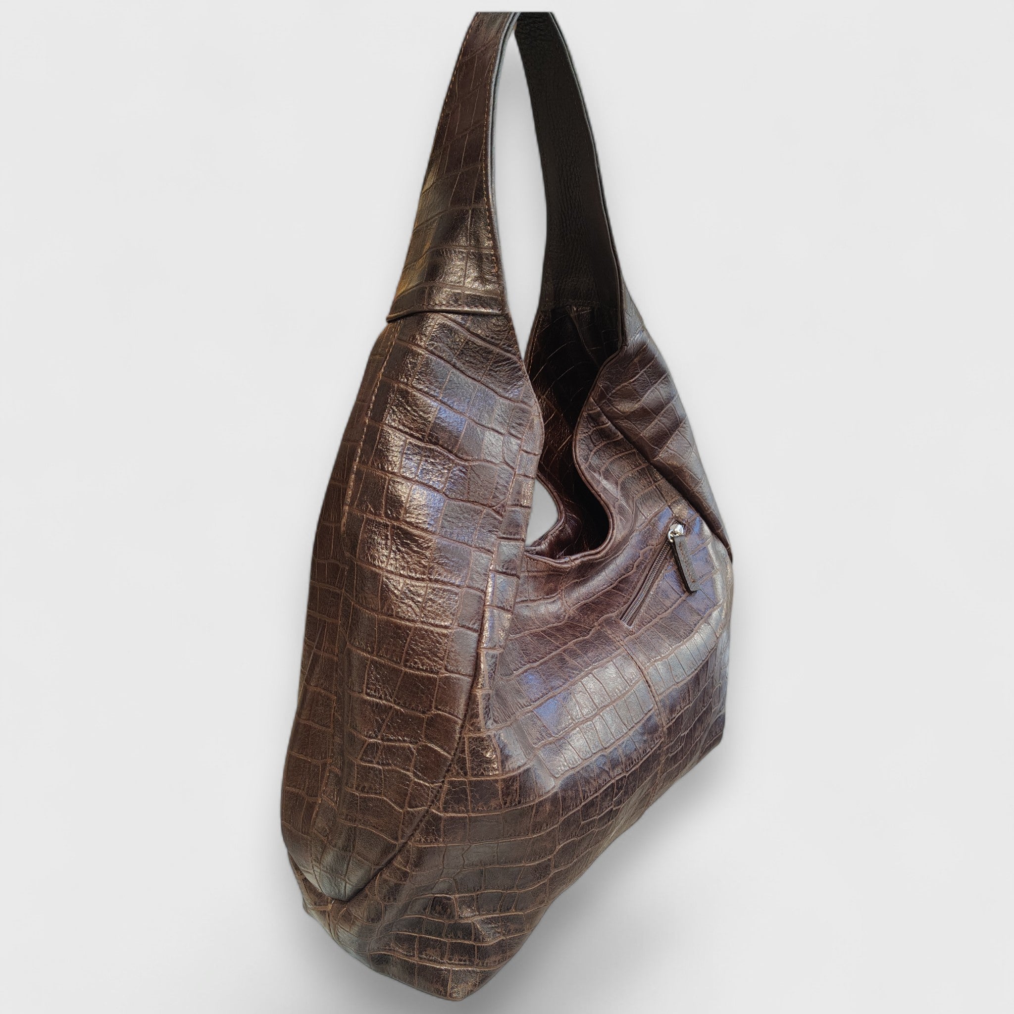 Pelletteria Pelle Nuda Milano, Artigianato Italiano, Vera pelle, Negozio borse donna, Barchetta marrone