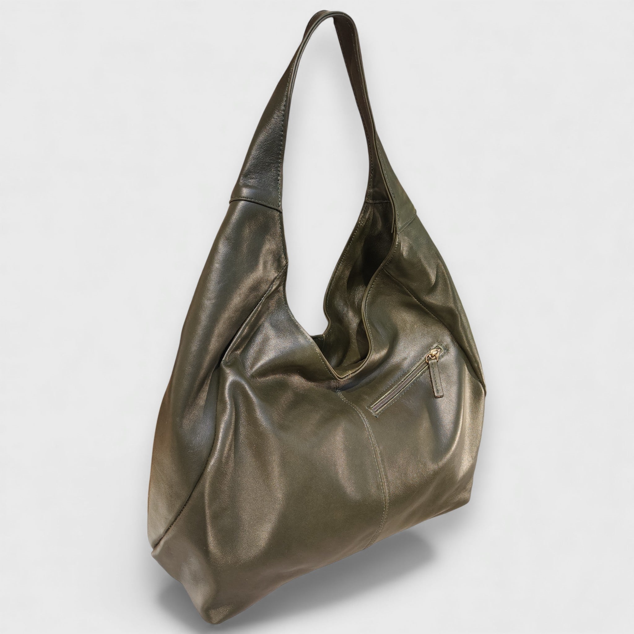 Pelletteria Pelle Nuda Milano, Artigianato Italiano, Vera pelle, Negozio borse donna, Barchetta verde