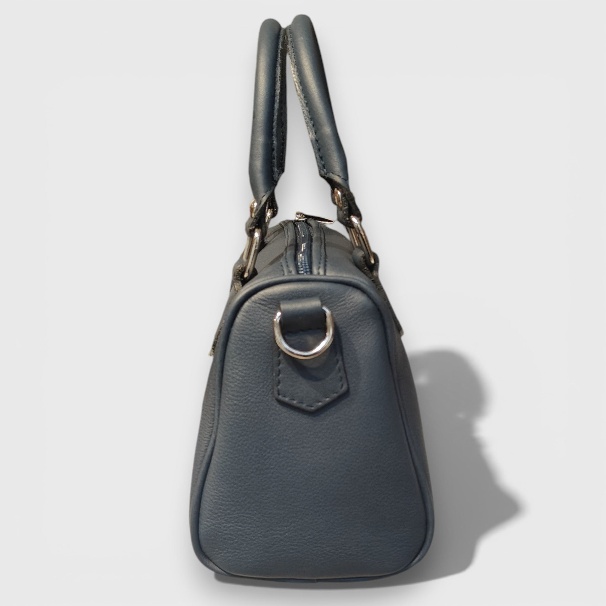 Pelletteria Pelle Nuda Milano, Artigianato Italiano, Vera pelle, Negozio borse donna, Bauletto Mini blu