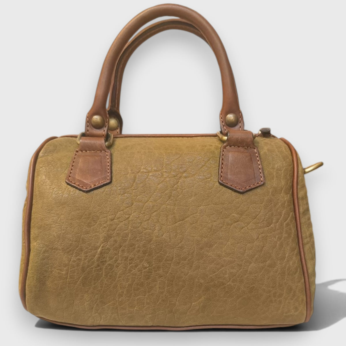 Pelletteria Pelle Nuda Milano, Vera pelle Italiana, Negozio borse donna, Bauletto mini verde muschio