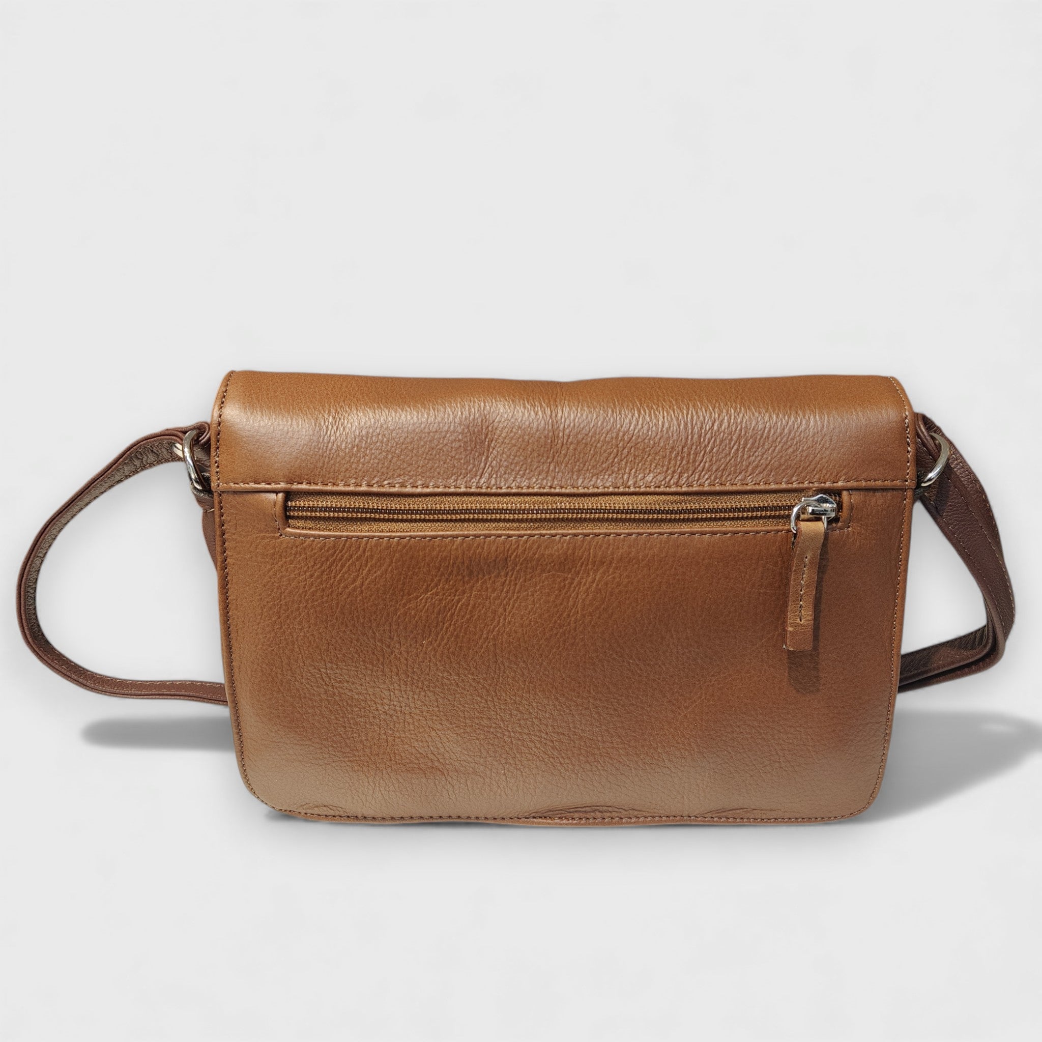 Pelletteria Pelle Nuda Milano, Artigianato Italiano, Vera pelle, Negozio borse donna, Big Tre soffietti marrone