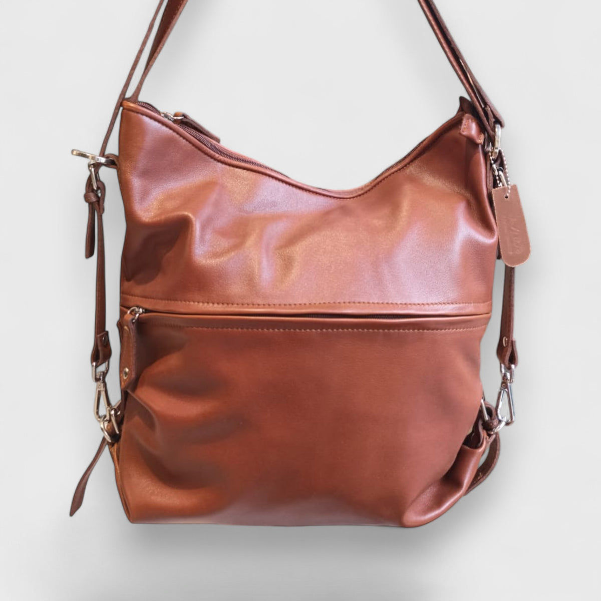Pelletteria Pelle Nuda Milano, Vera pelle italiana, Negozio borse donna, Borsa zaino marrone