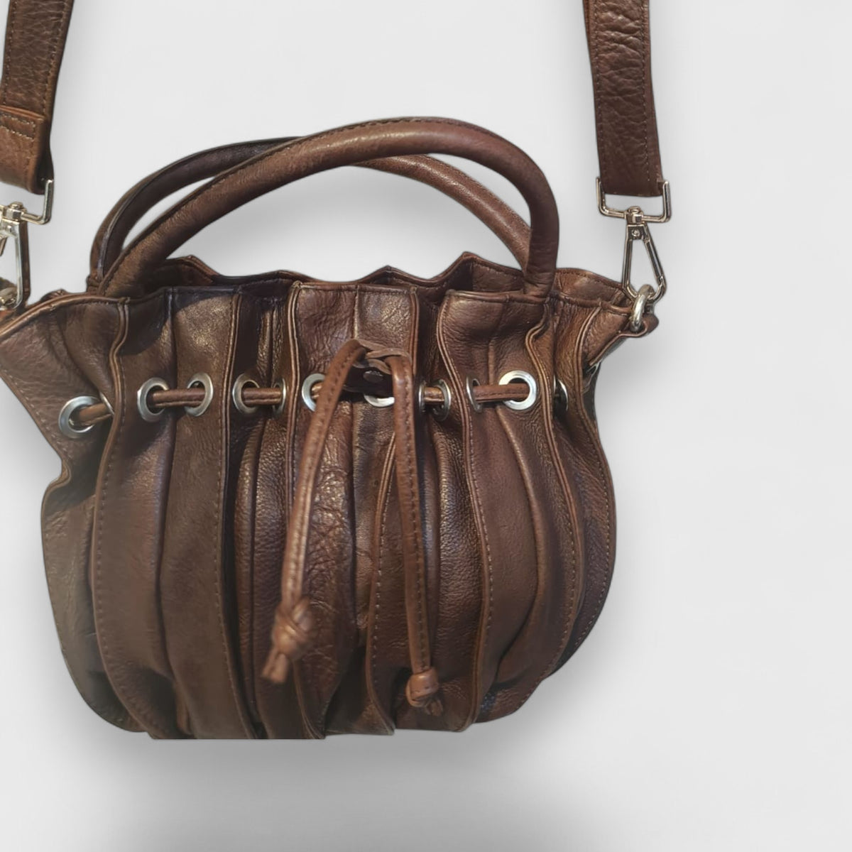 Pelletteria Pelle Nuda Milano, Vera Pelle Italiana, Negozio borse donna, Caramella mini marrone