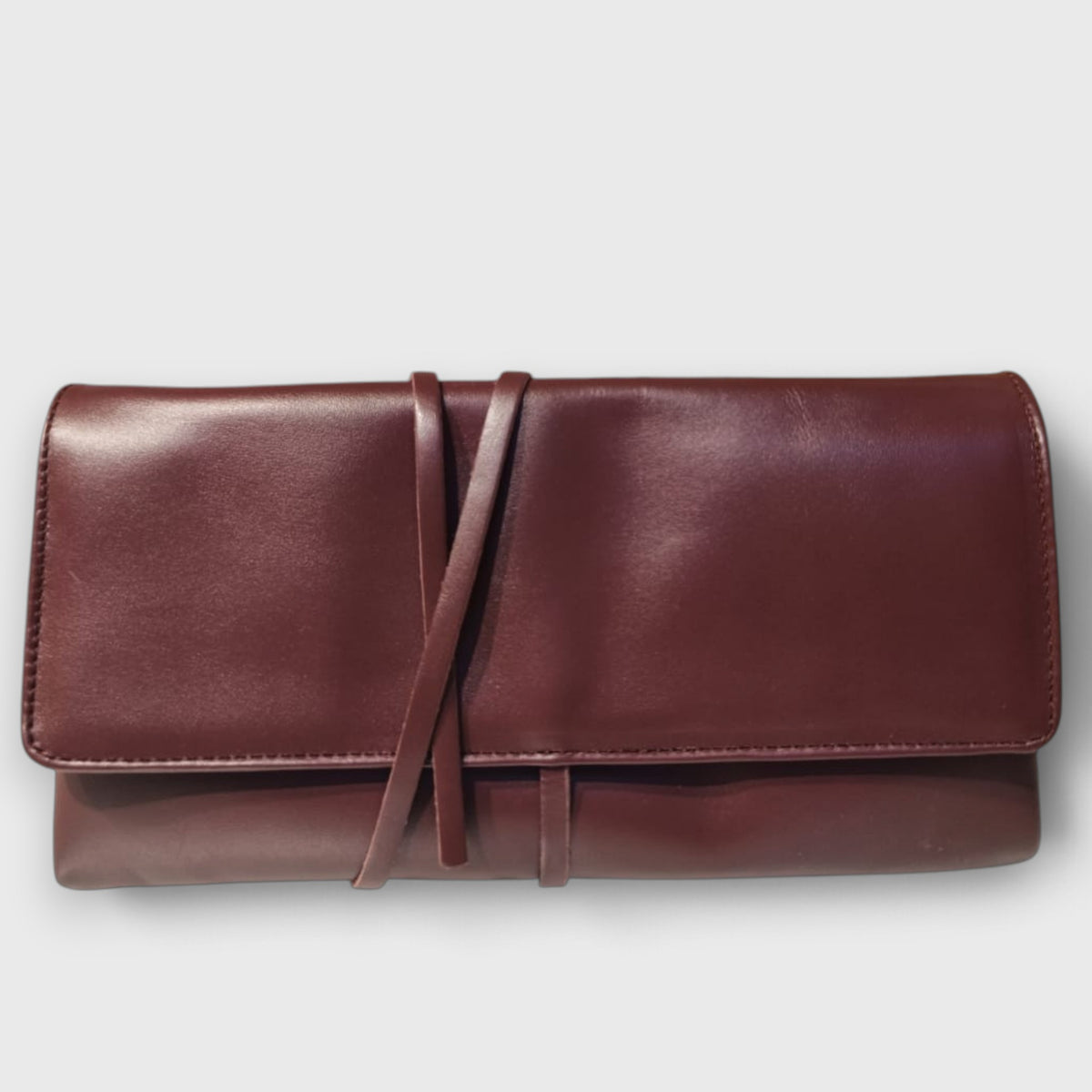 Pelletteria Pelle Nuda Milano, Vera pelle italiana, Negozio borse donna, Clutch bordeaux