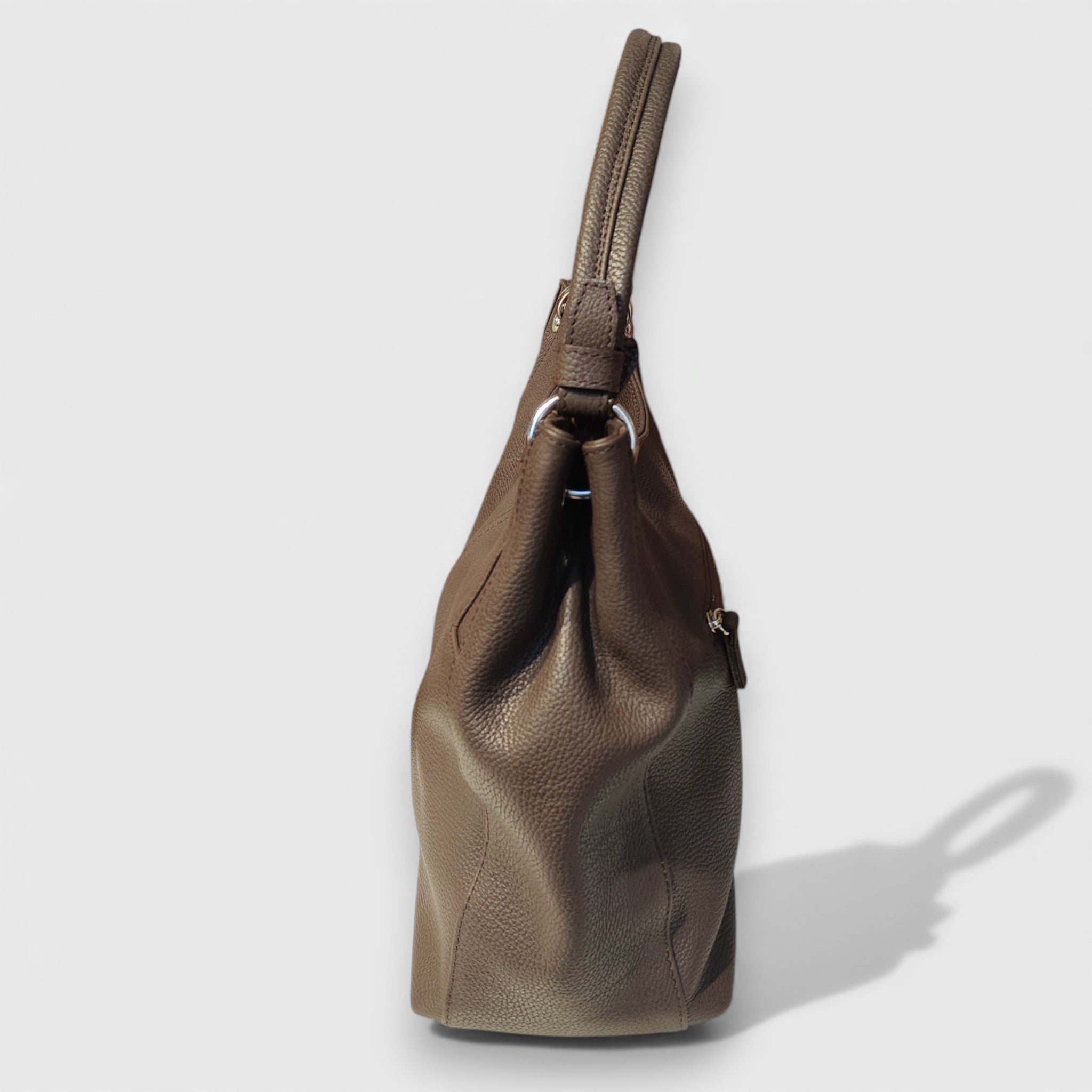 Pelletteria Pelle Nuda Milano, Artigianato Italiano, Vera pelle, Negozio borse donna, Cris marrone