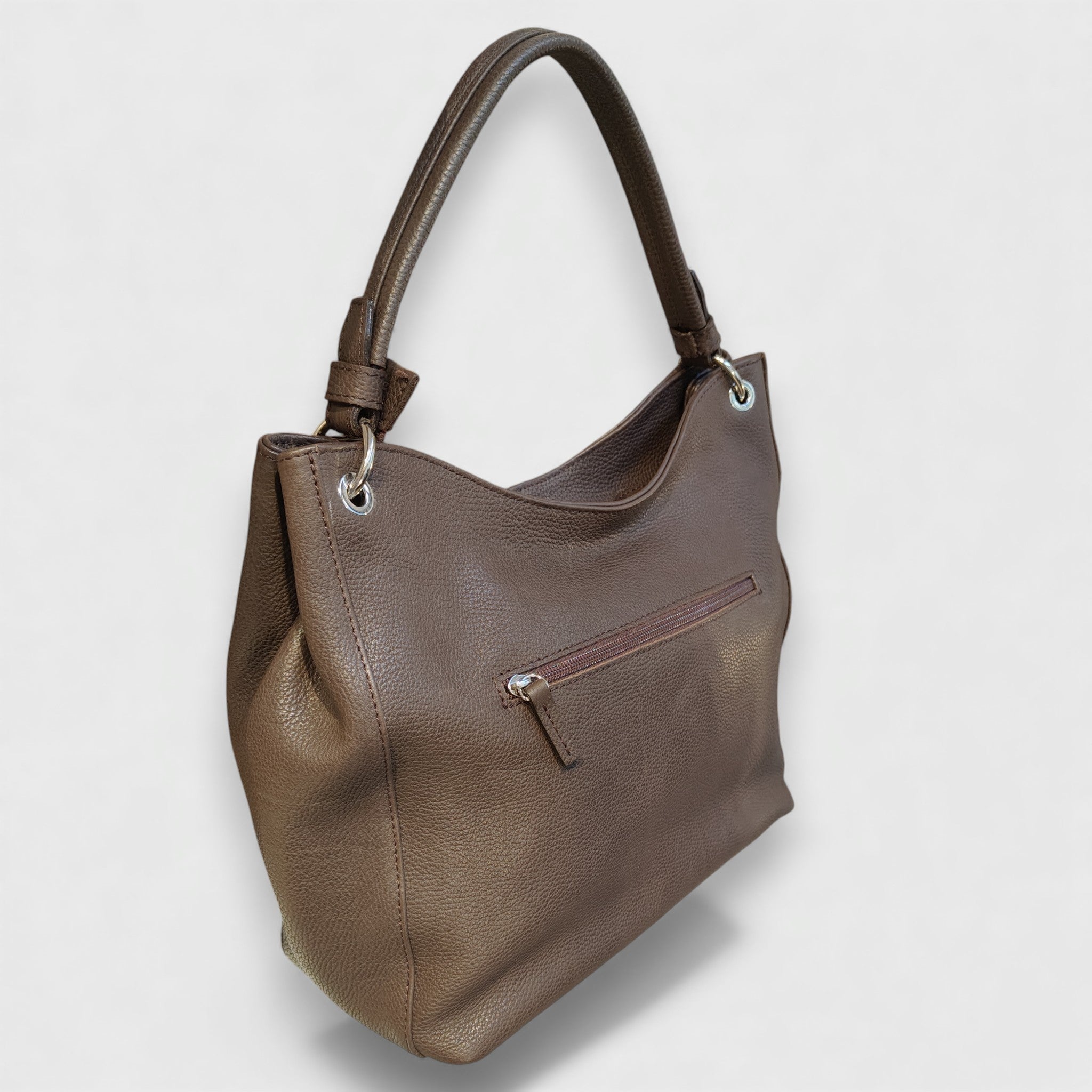 Pelletteria Pelle Nuda Milano, Artigianato Italiano, Vera pelle, Negozio borse donna, Cris marrone