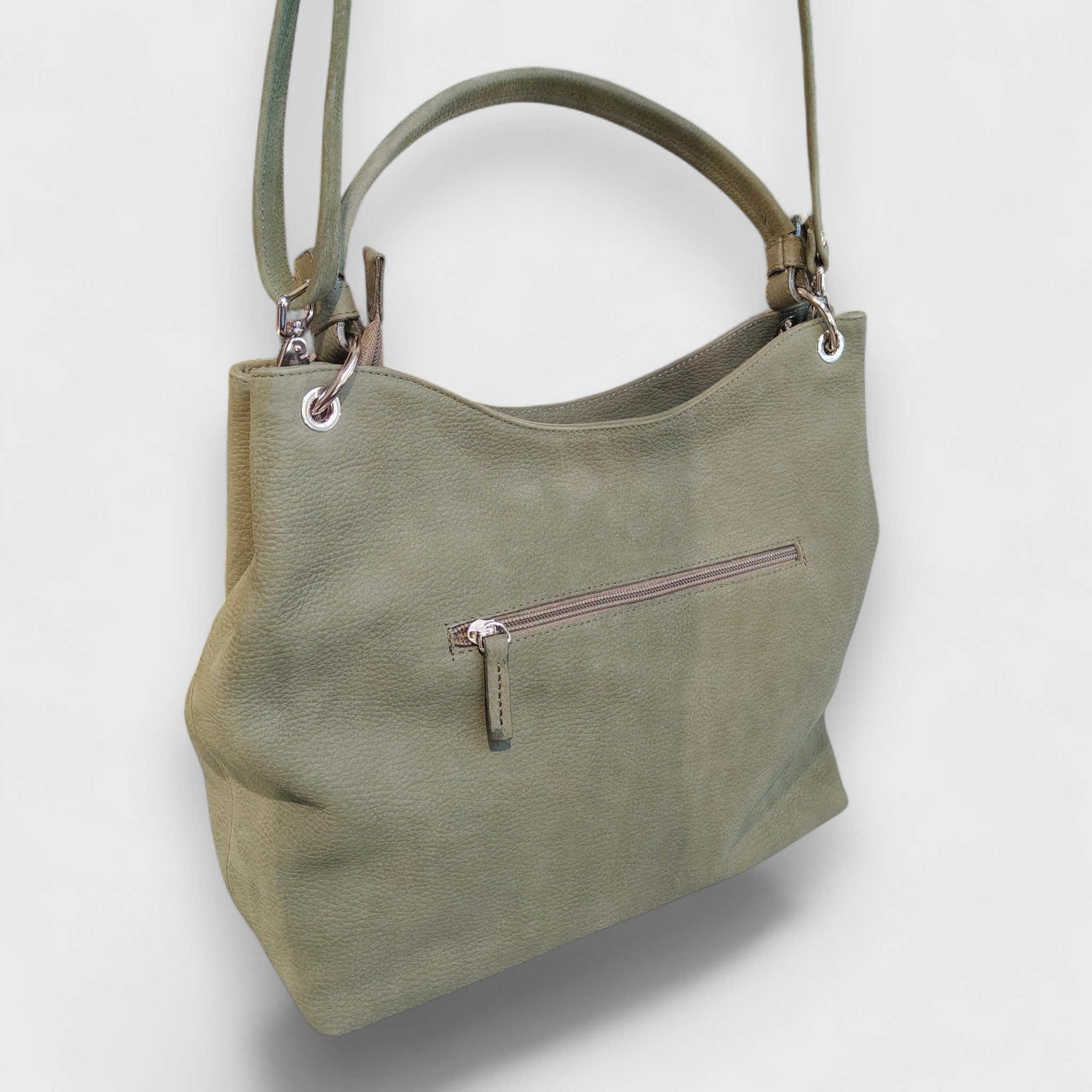 Pelletteria Pelle Nuda Milano, Artigianato Italiano, Vera pelle, Negozio borse donna, Cris verde nabuk