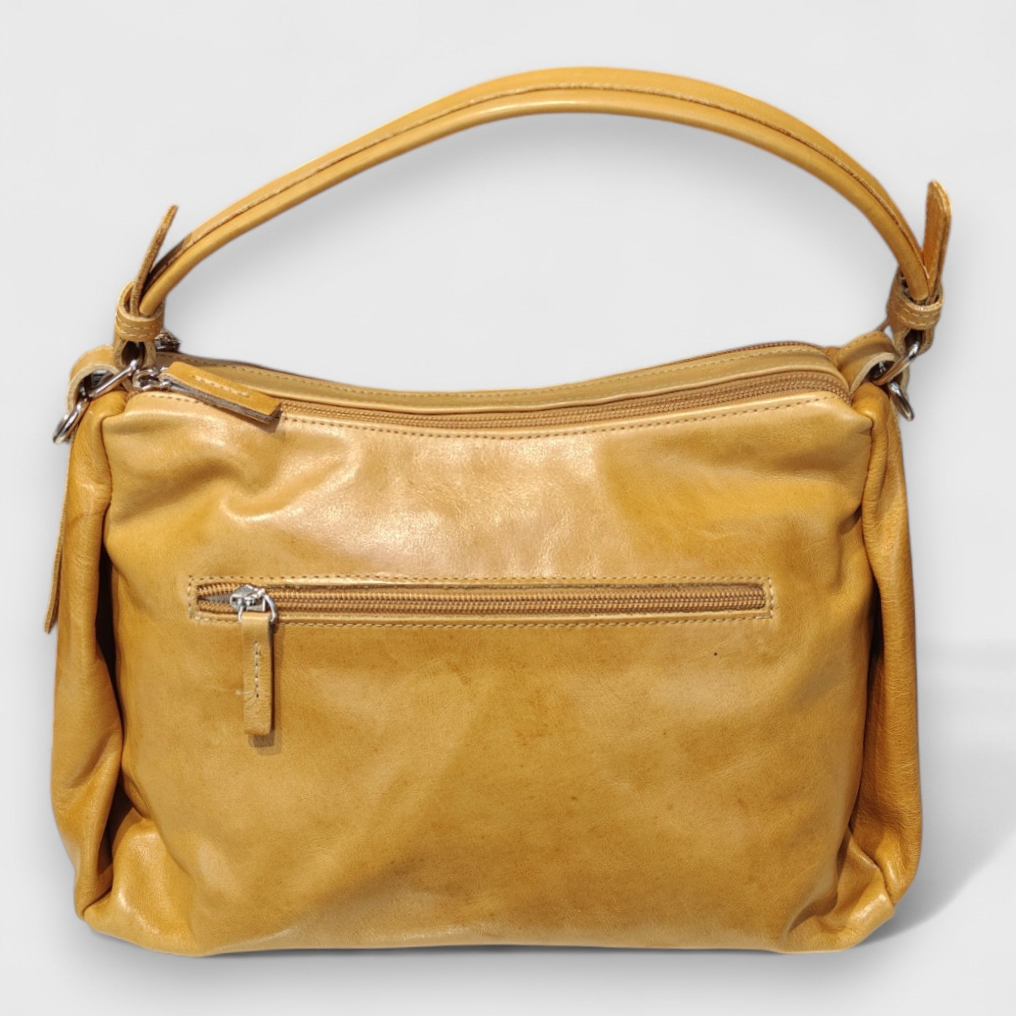 Pelletteria Pelle Nuda Milano, Artigianato Italiano, Vera Pelle, Negozio borse donna, Diana giallo