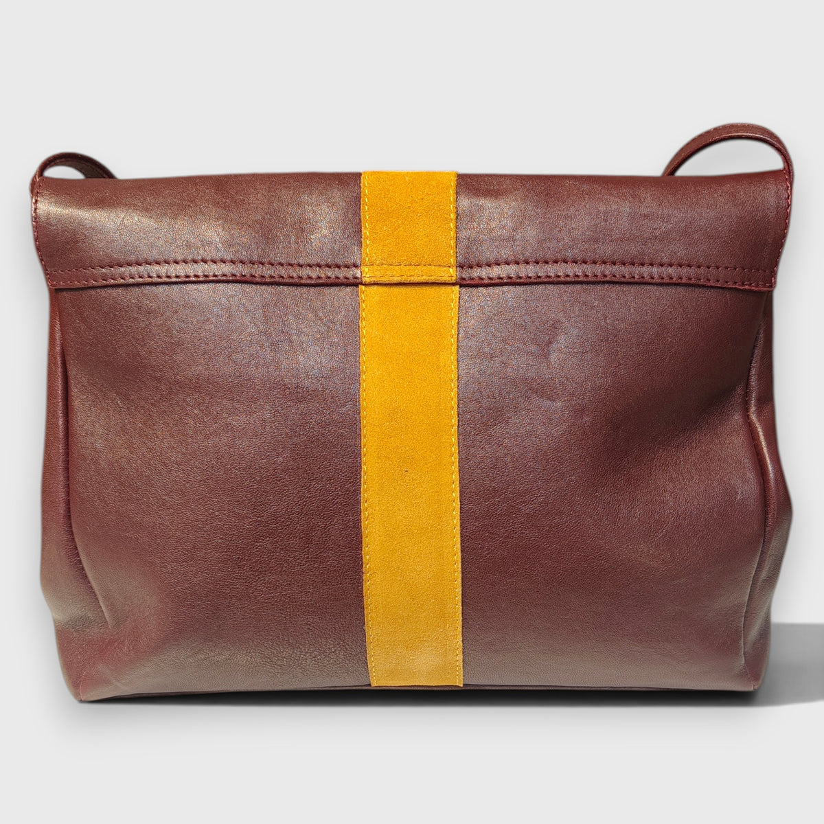 Pelletteria Pelle Nuda Milano, Vera pelle italiana, Negozio borse donna, Dora bordeaux