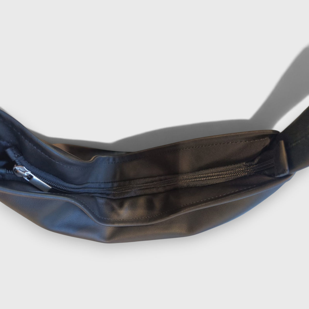 Pelletteria Pelle Nuda Milano, Vera pelle italiana, Negozio borse donna, Elettra nero