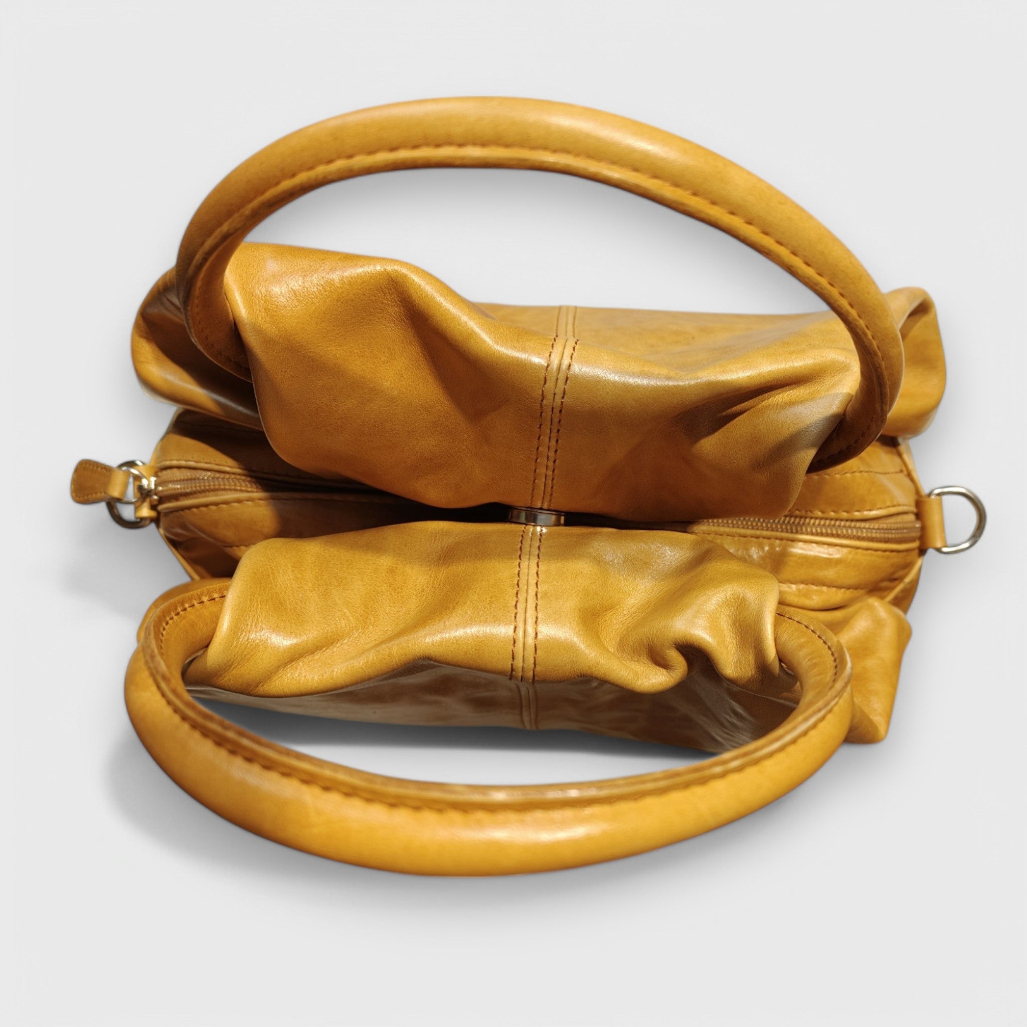 Pelletteria Pelle Nuda Milano, Artigianato Italiano, Vera pelle, Negozio borse donna, Frida giallo