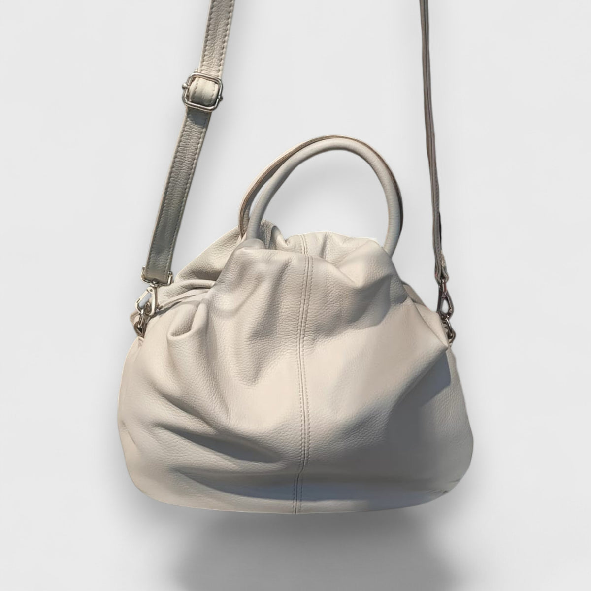 Pelletteria Pelle Nuda Milano Vera pelle italiana, Negozio borse donna, Frida grigio