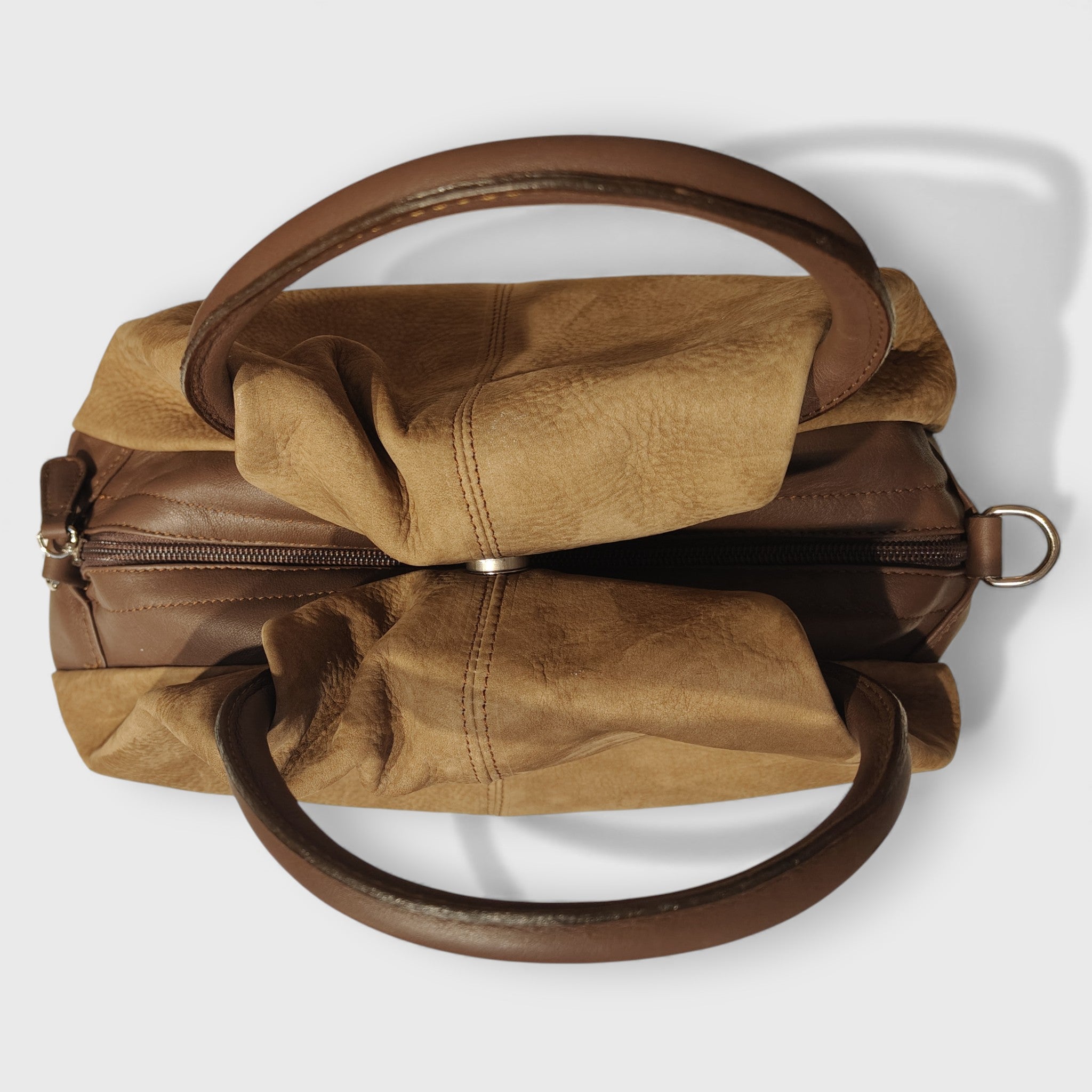 Pelletteria Pelle Nuda Milano, Artigianato Italiano, Vera pelle, Negozio borse donna, Frida marrone nabuk