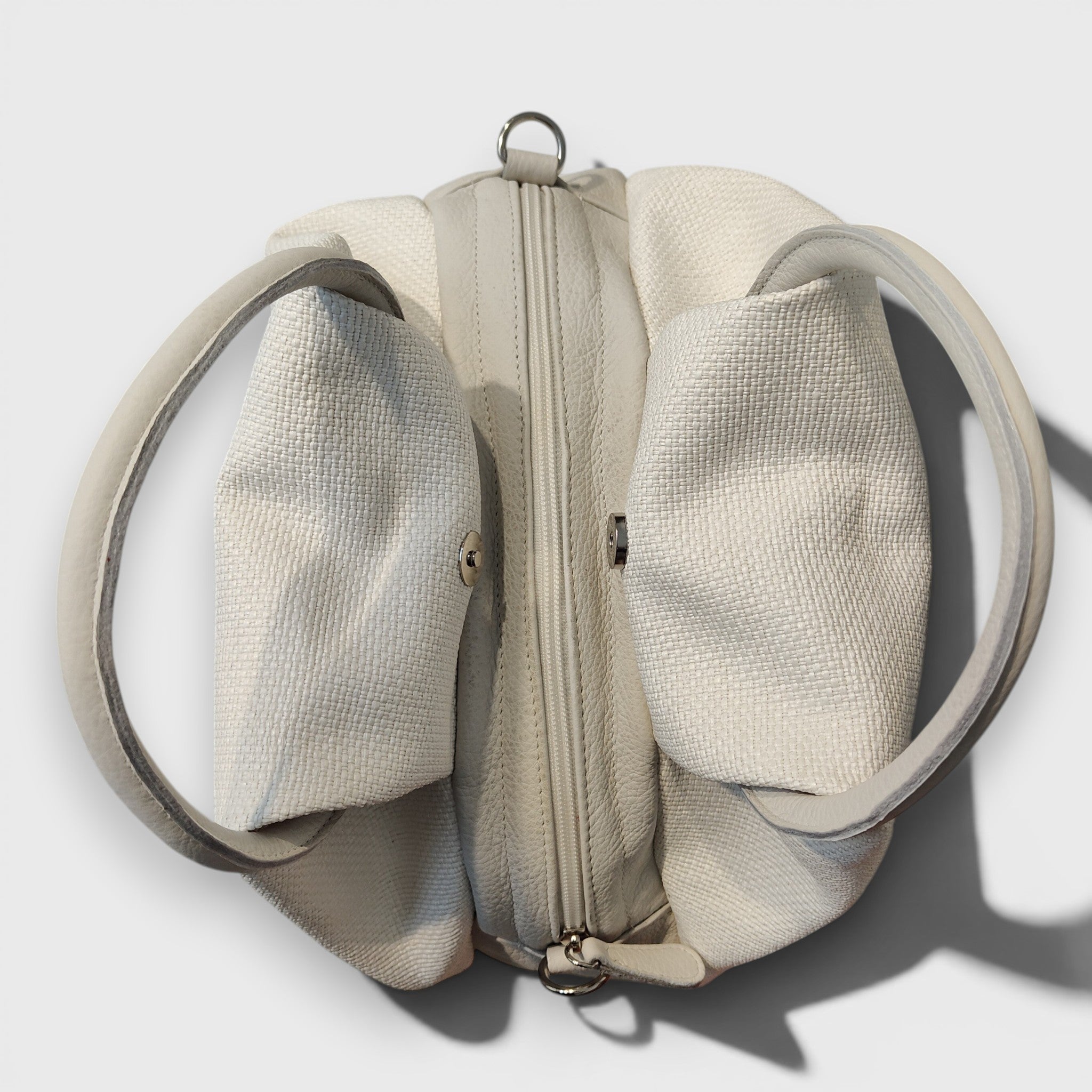 Pelletteria Pelle Nuda Milano, vera pelle italiana, Negozio borse donna, Frida rafia bianco
