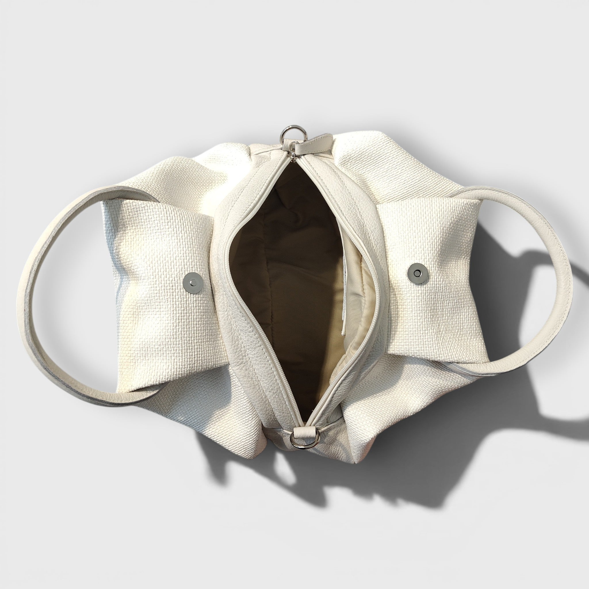 Pelletteria Pelle Nuda Milano, vera pelle italiana, Negozio borse donna, Frida rafia bianco
