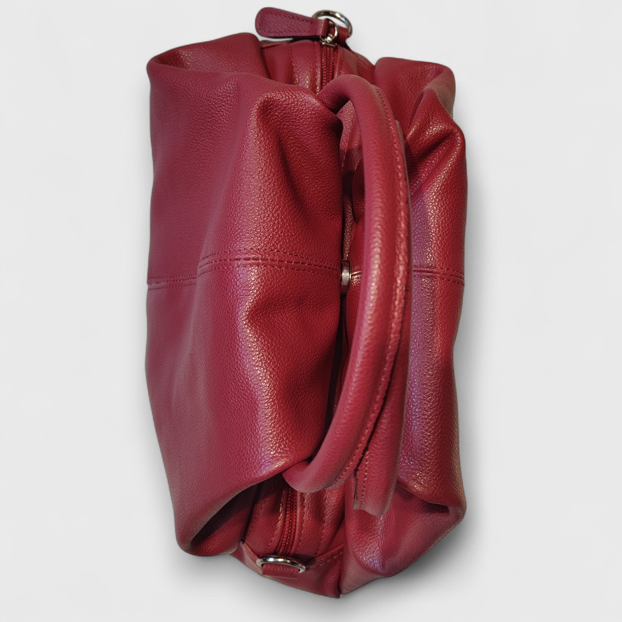 Pelletteria Pelle Nuda Milano, Artigianato Italiano, vera pelle, Negozio borse donna, Frida rosso
