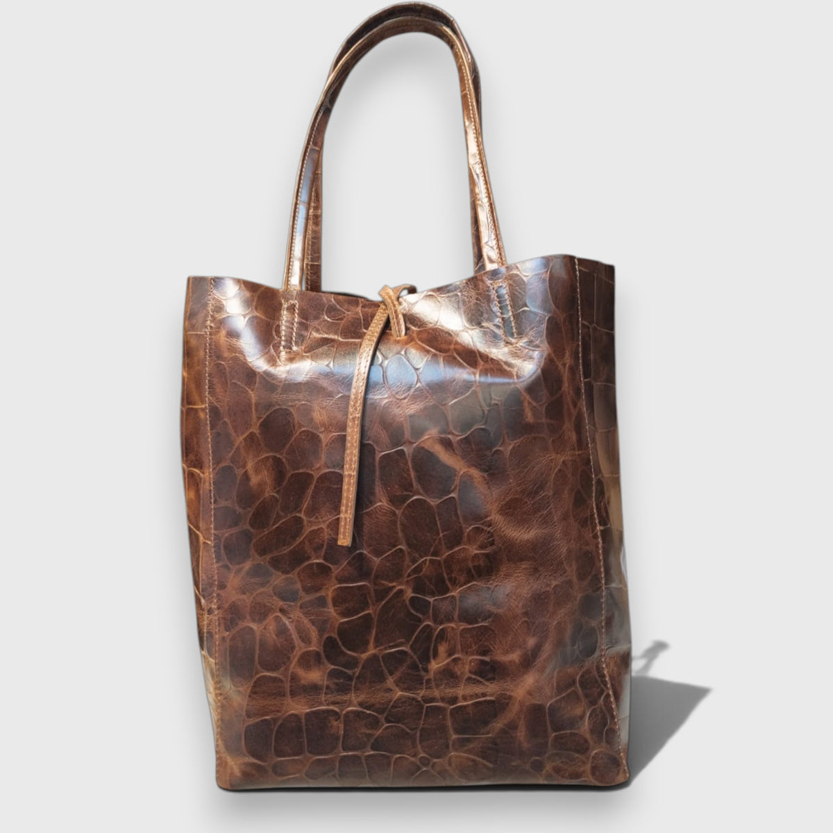 Pelletteria Pelle Nuda Milano, Vera pelle Italiana, Negozio borde donna, Giulia marrone cocco