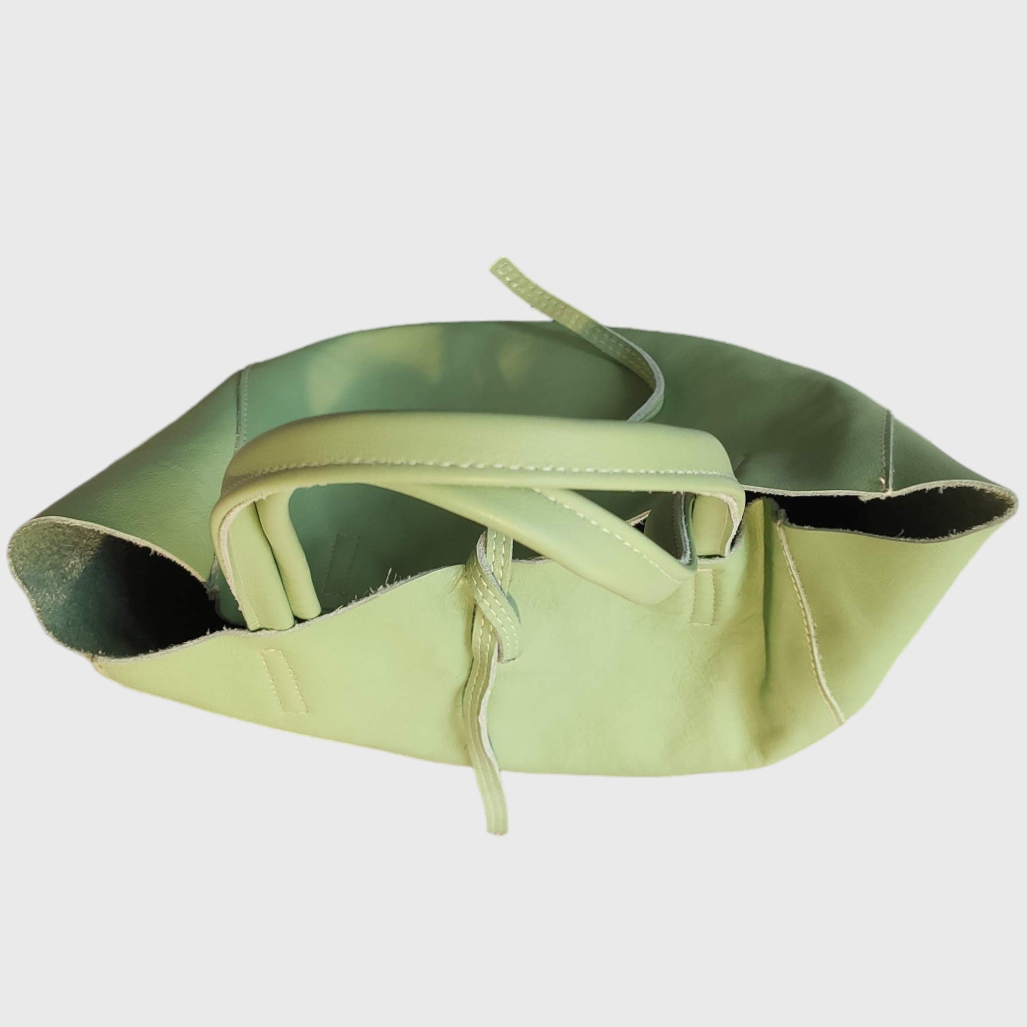 Pelletteria Pelle Nuda Milano, Vera Pelle, Artigianato italiano, borsa donna, Giulia verde
