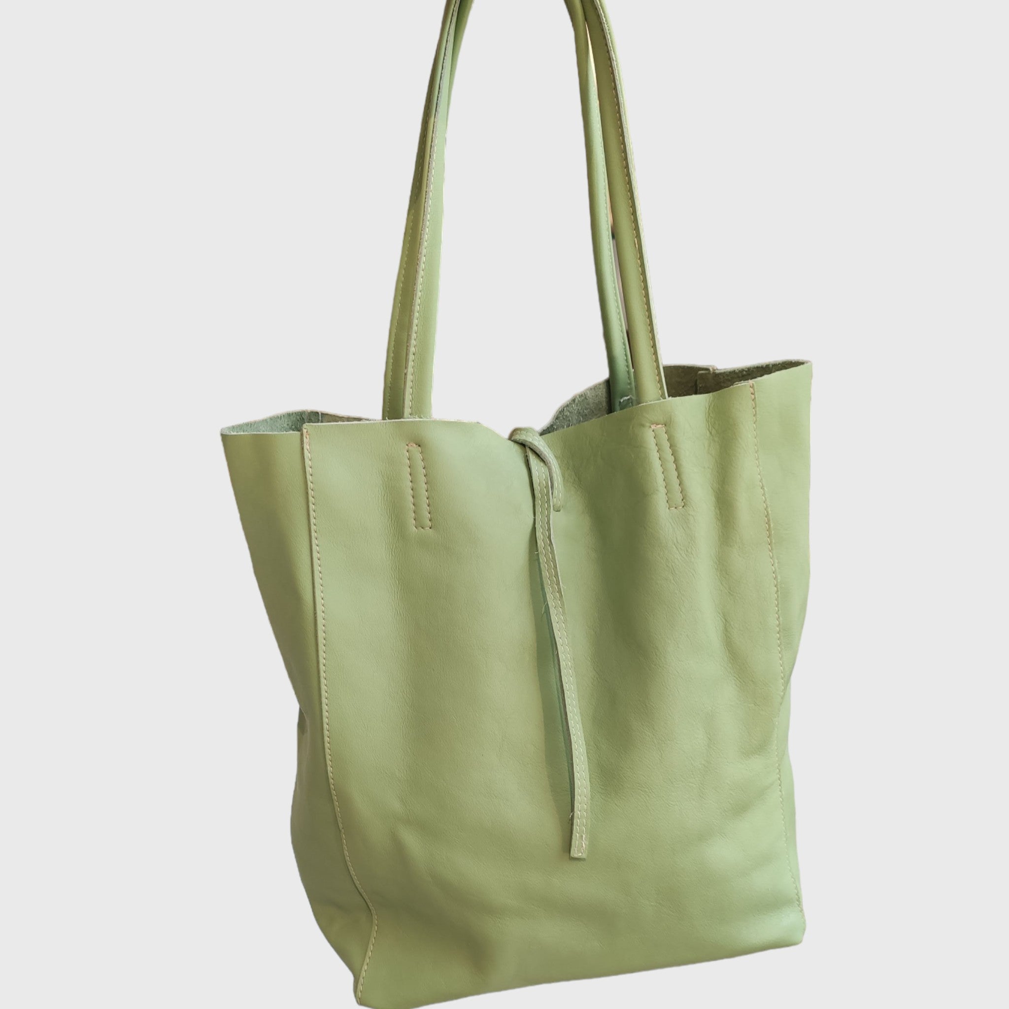 Pelletteria Pelle Nuda Milano, Vera Pelle, Artigianato italiano, borsa donna, Giulia verde