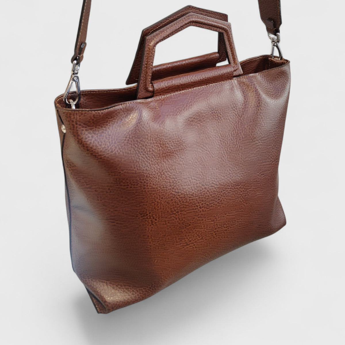 Pelletteria Pelle Nuda Milano, Vera pelle italiana, Negozio borse donna, Grande Betty marrone