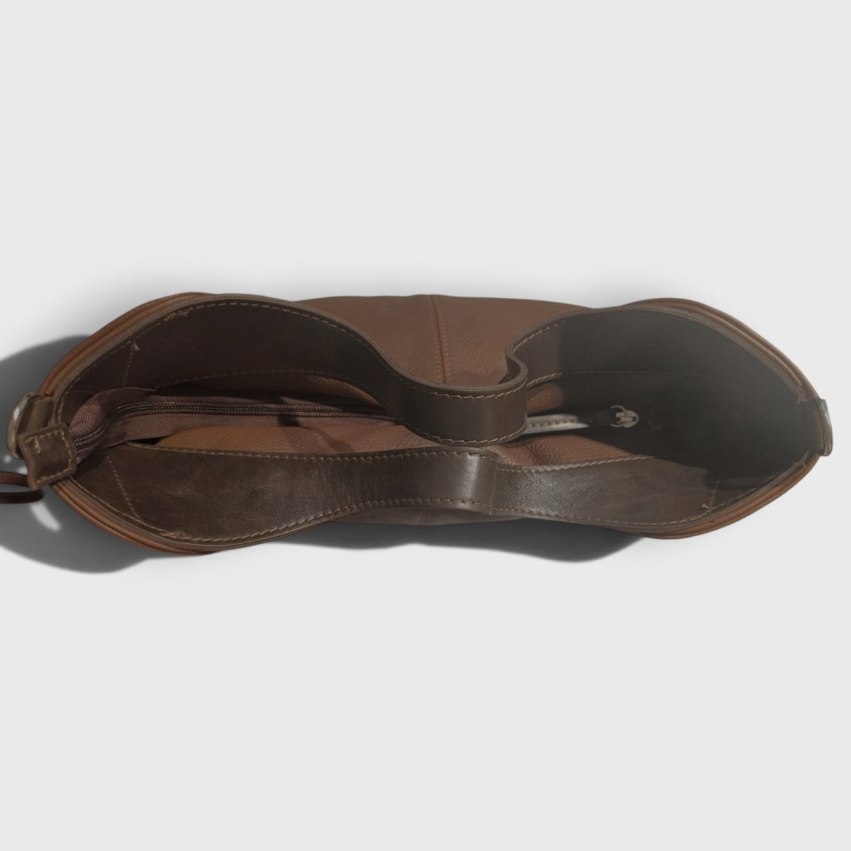 Pelletteria Pelle Nuda Milano, vera pelle italiana, Negozio borse donna, Greta marrone