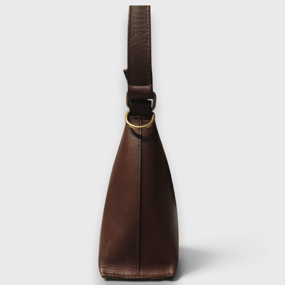 Pelletteria Pelle Nuda Milano, Vera pelle Italiana, Negozio borse donna, Isotta marrone