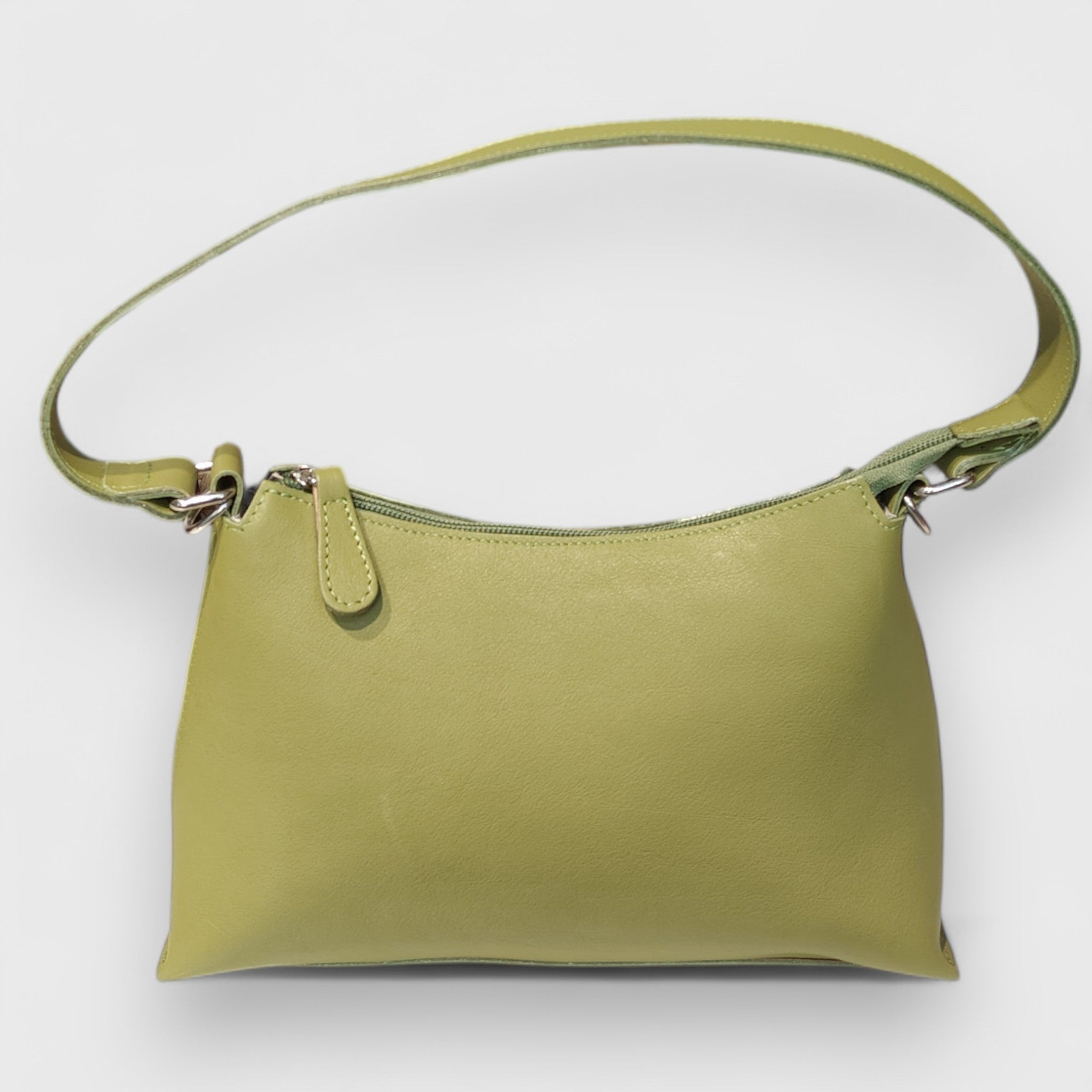 Pelletteria Pelle Nuda Milano, Artigianato italiano, Vera pelle, Negozio borse donna, Isotta verde