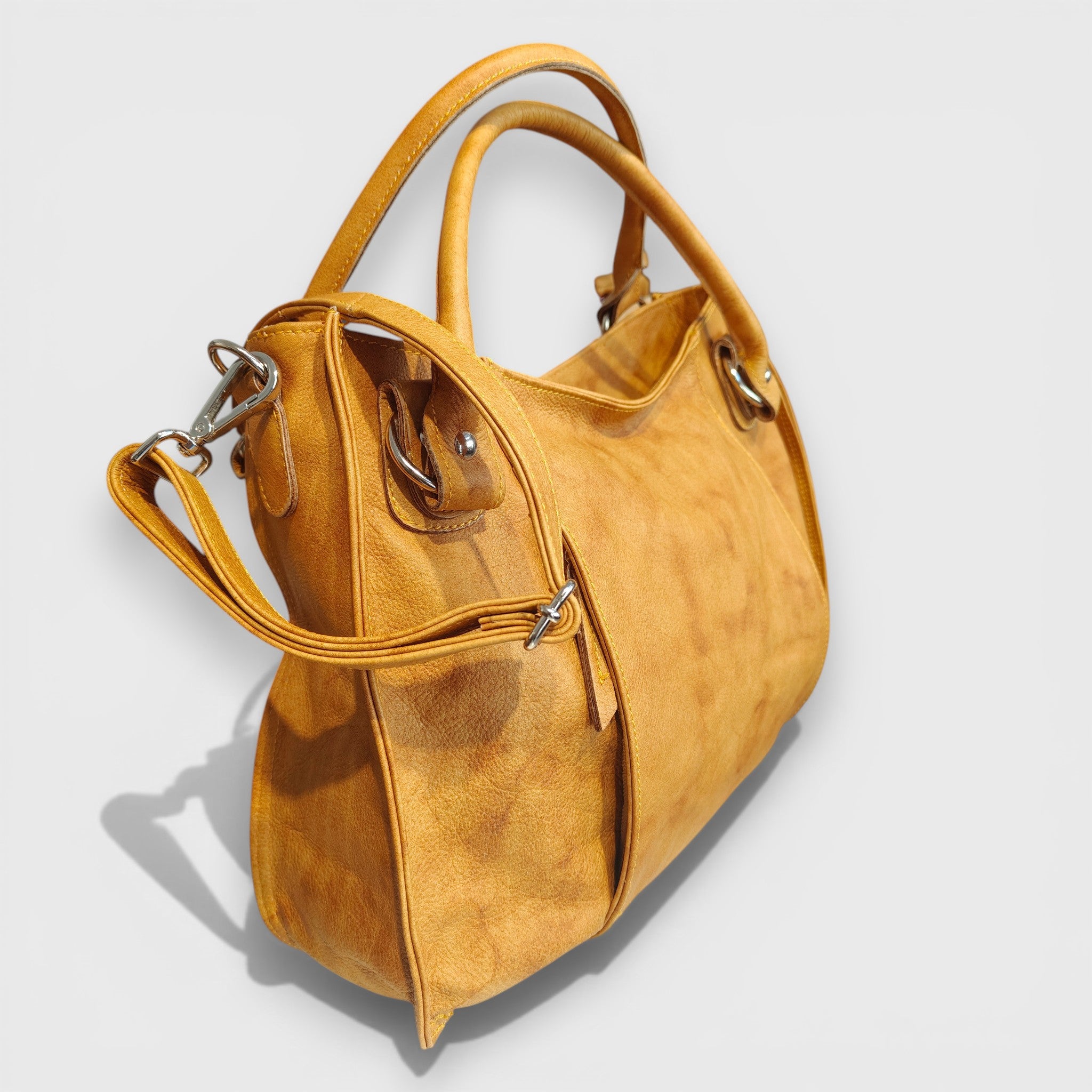 Pelletteria Pelle Nuda Milano, Vera pelle italiana, Negozio borse donna, Lavinia giallo