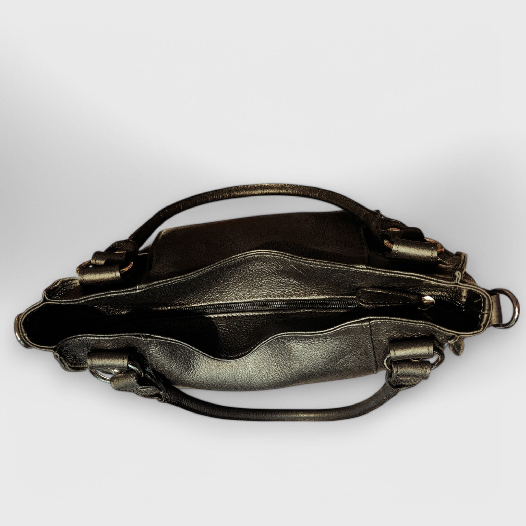 Pelletteria Pelle Nuda Milano, Artigianato Italiano, Vera pelle, Negozio borse donna, Lavinia nero martellato