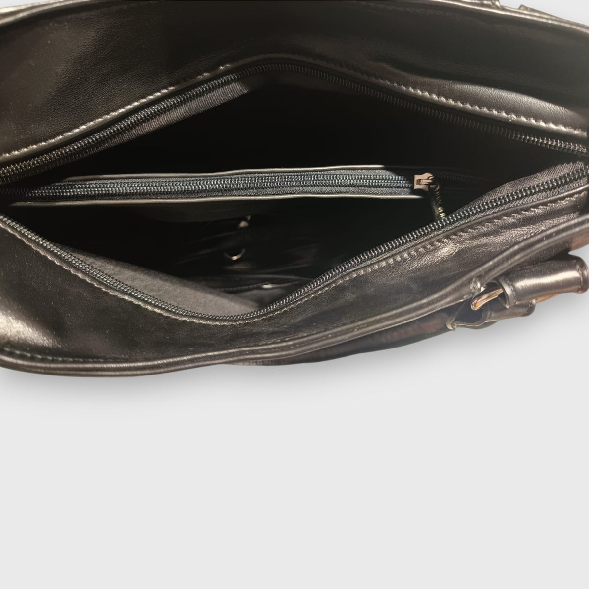 Pelletteria Pelle Nuda Milano, Vera pelle italiana, Negozio borse donna, Lavinia nero