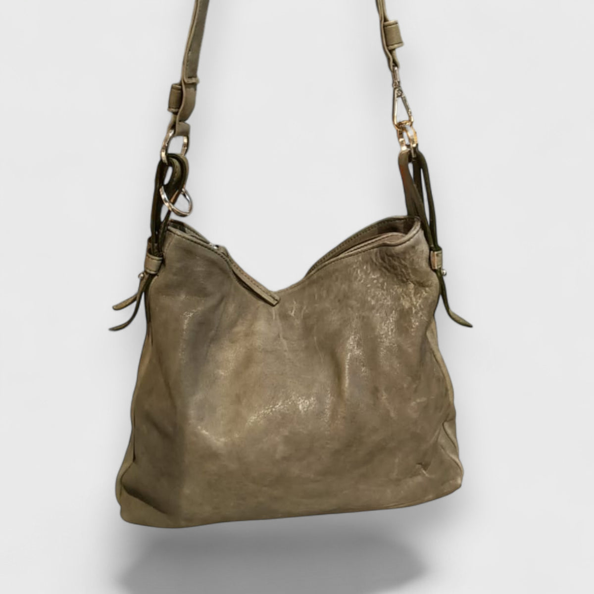 Pelletteria Pelle Nuda Milano, Vera pelle Italiana, Negozio borse donna, Monica verde
