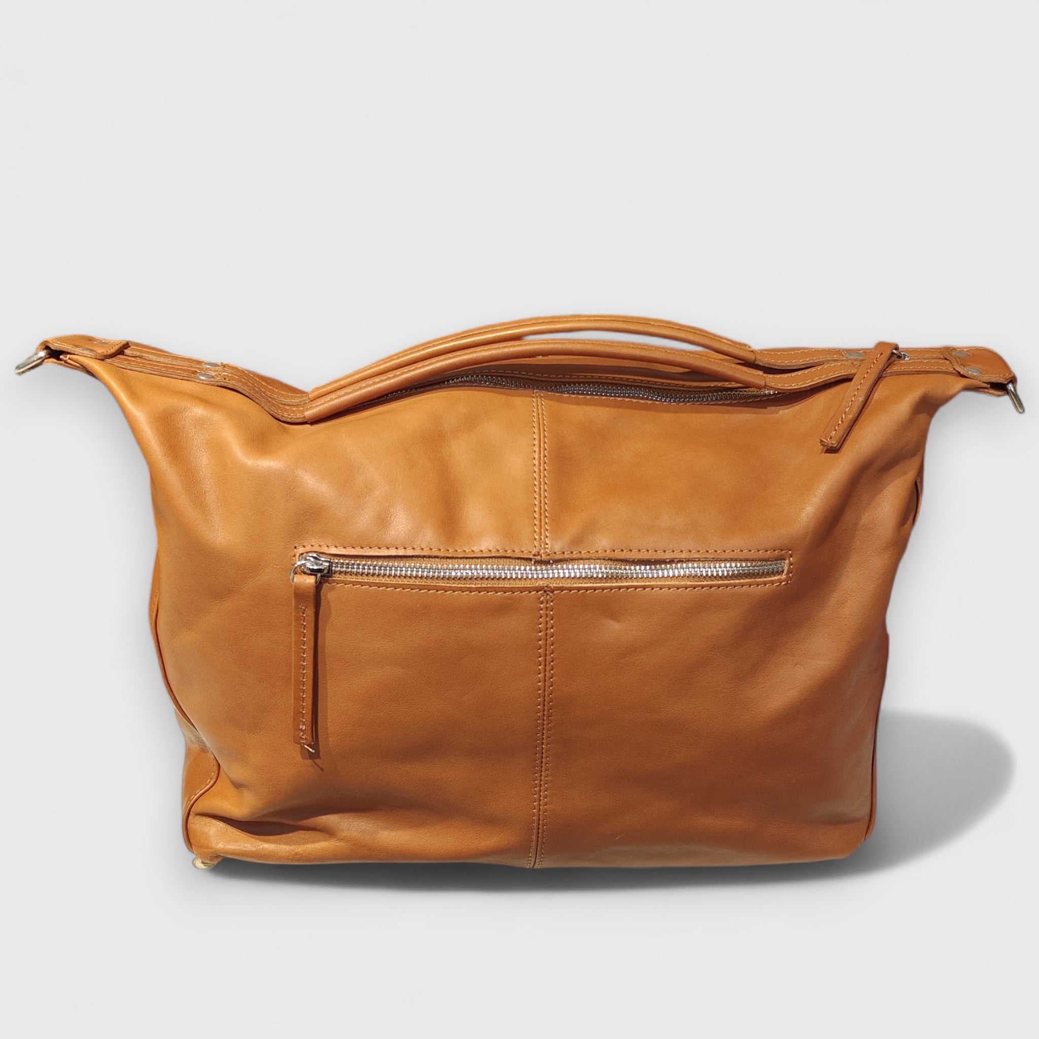 Pelletteria Pelle Nuda Milano, Artigianato Italiano, Vera pelle, Negozio borse donna, Natalia marrone